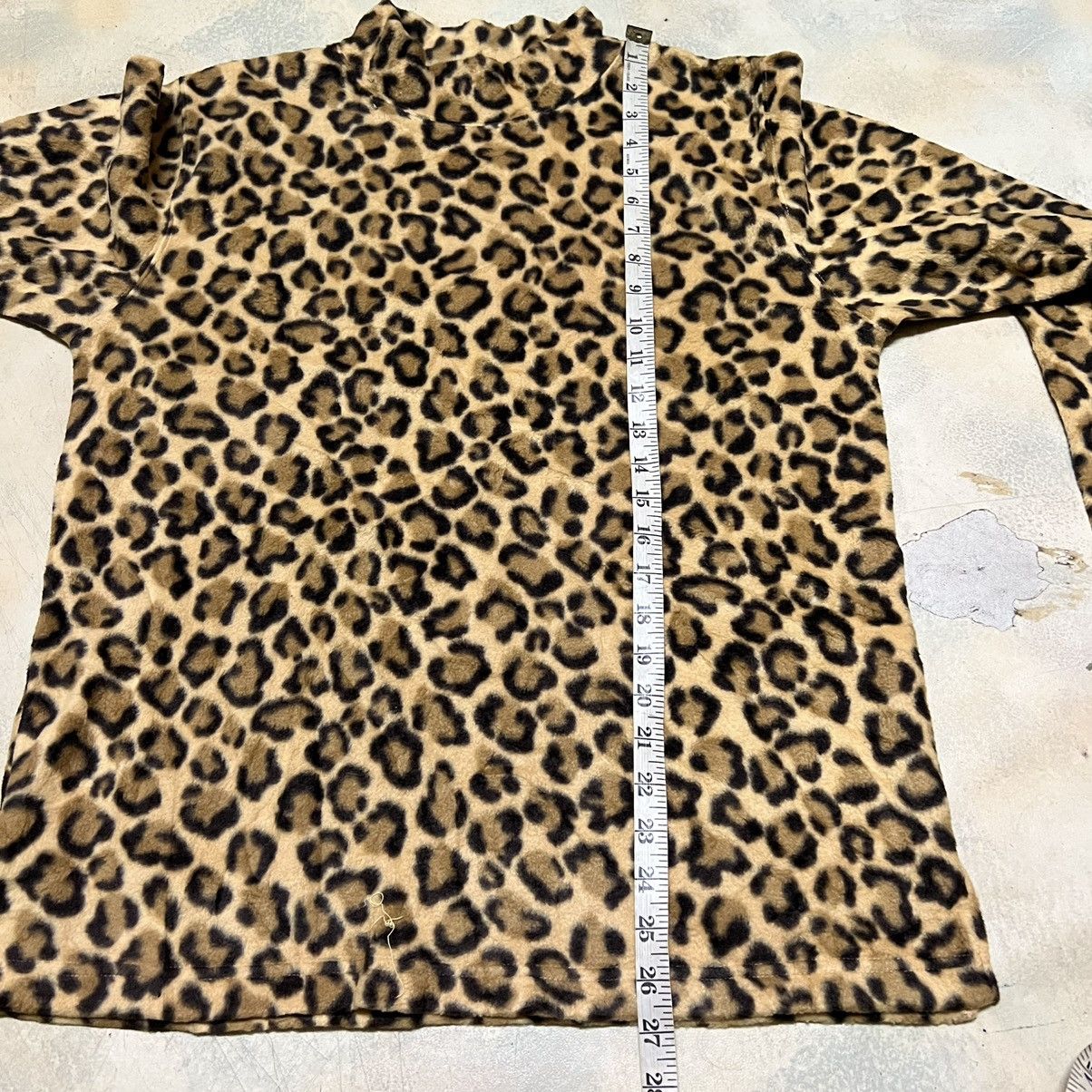 Japanese Brand Leopard Print Turtle Neck Shirt Size US L / EU 52-54 / 3 - 5 Thumbnail
