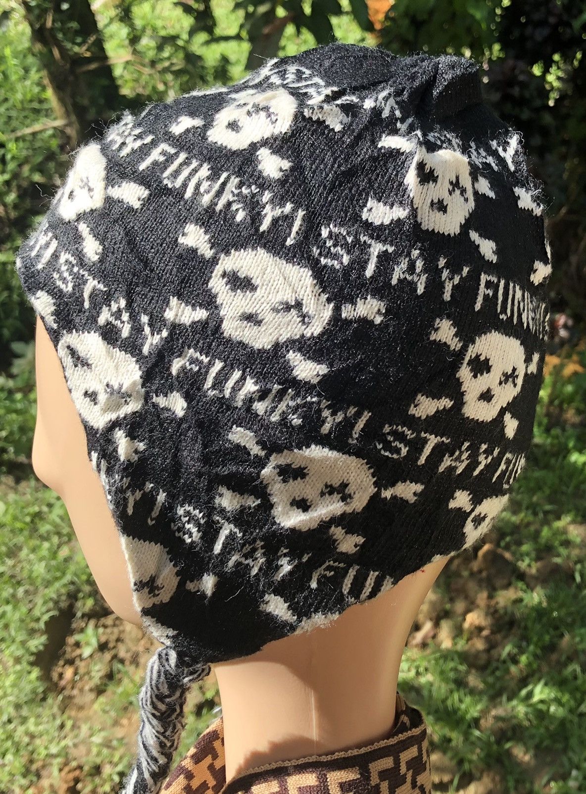 Japanese Brand Stay funky snow beanie hats x skull x full print Size ONE SIZE - 1 Thumbnail