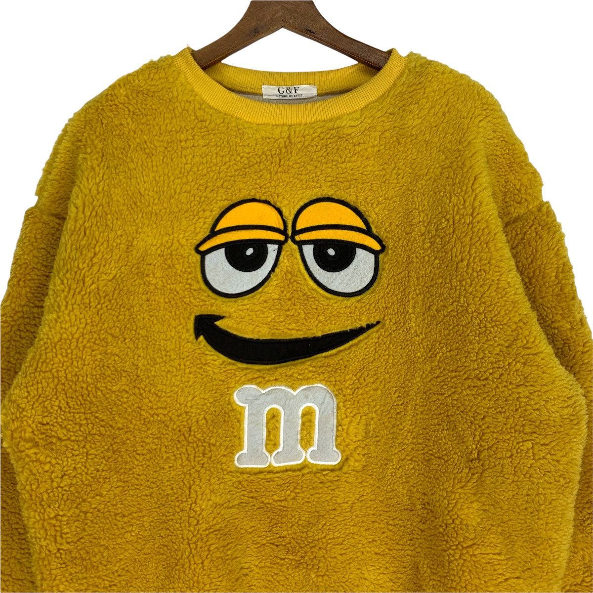 Chocolate Chocolate M&M Candy Flavour Embroidery Sherpa Sweatshirt Size US L / EU 52-54 / 3 - 2 Thumbnail