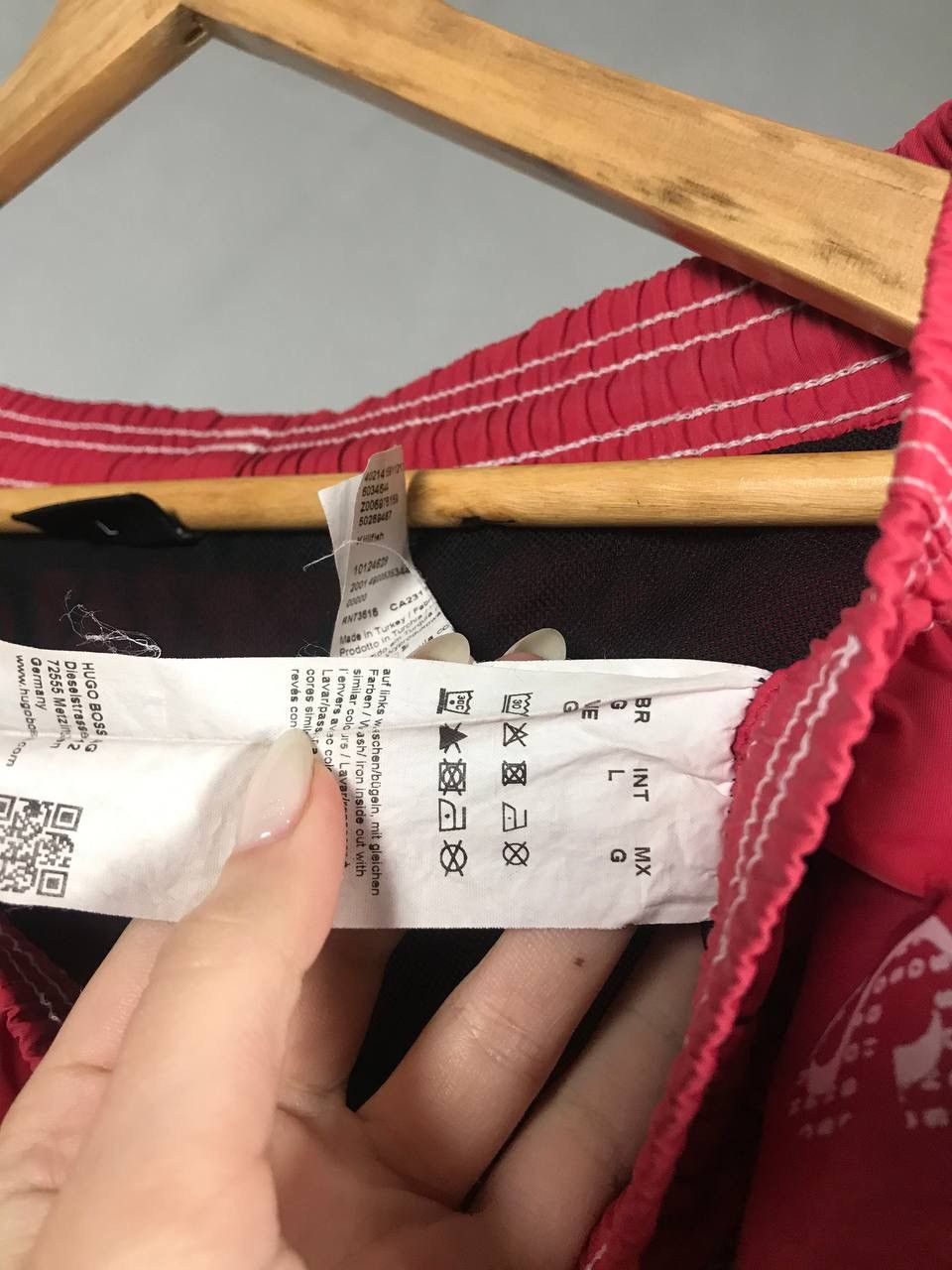 Hugo × Hugo Boss Hugo Boss luxury streetwear shorts Size US 32 / EU 48 - 5 Thumbnail