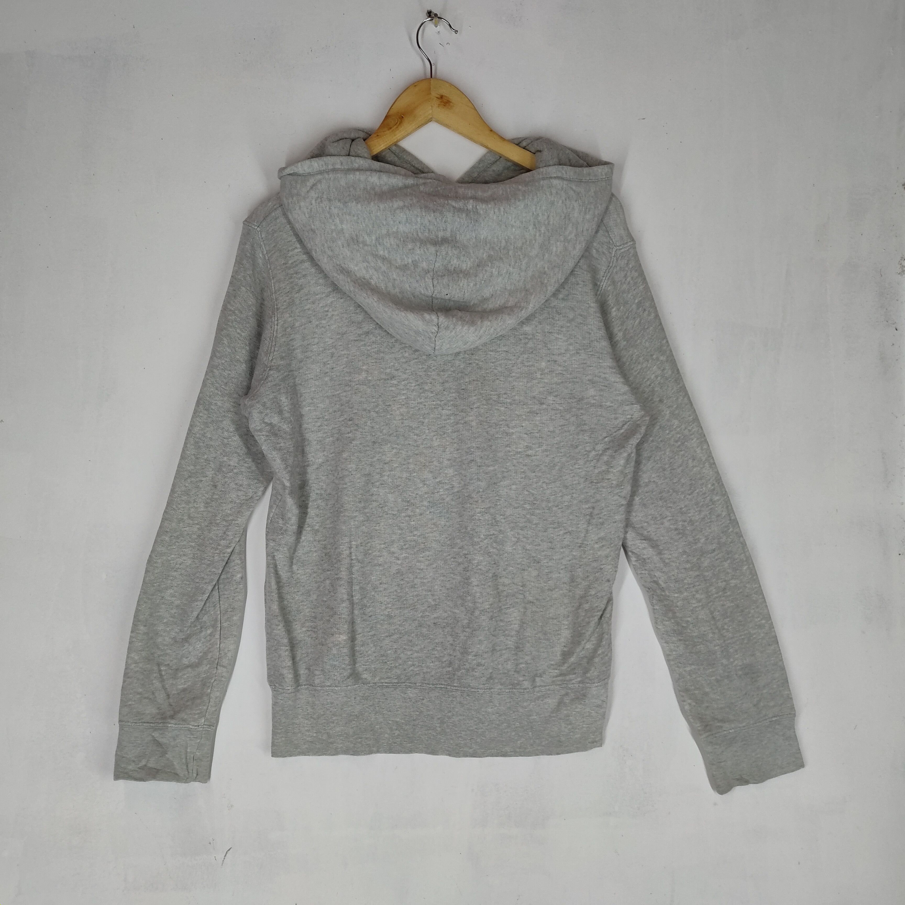 Disney DISNEY DUMBO OF THE CIRCUS Hoodie Size L Sweatshirt Size US L / EU 52-54 / 3 - 5 Thumbnail