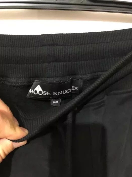 Moose Knuckles Moose Knuckles Sweatpants Size: M Size US 30 / EU 46 - 7 Thumbnail