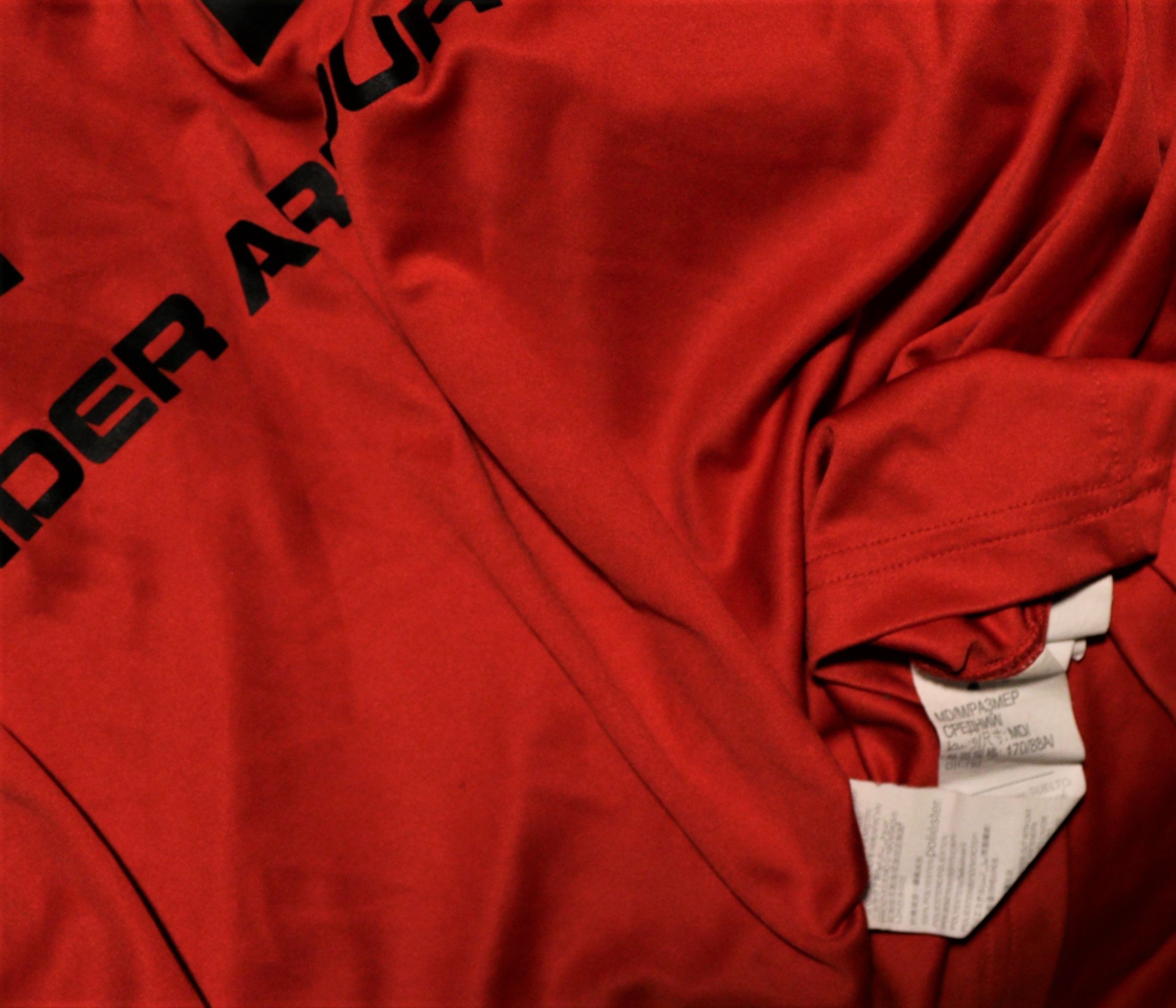 Under Armour Heatgear Red WorkOut Shirt Logo Training Gym Tee UnderArmor Size US M / EU 48-50 / 2 - 9 Thumbnail