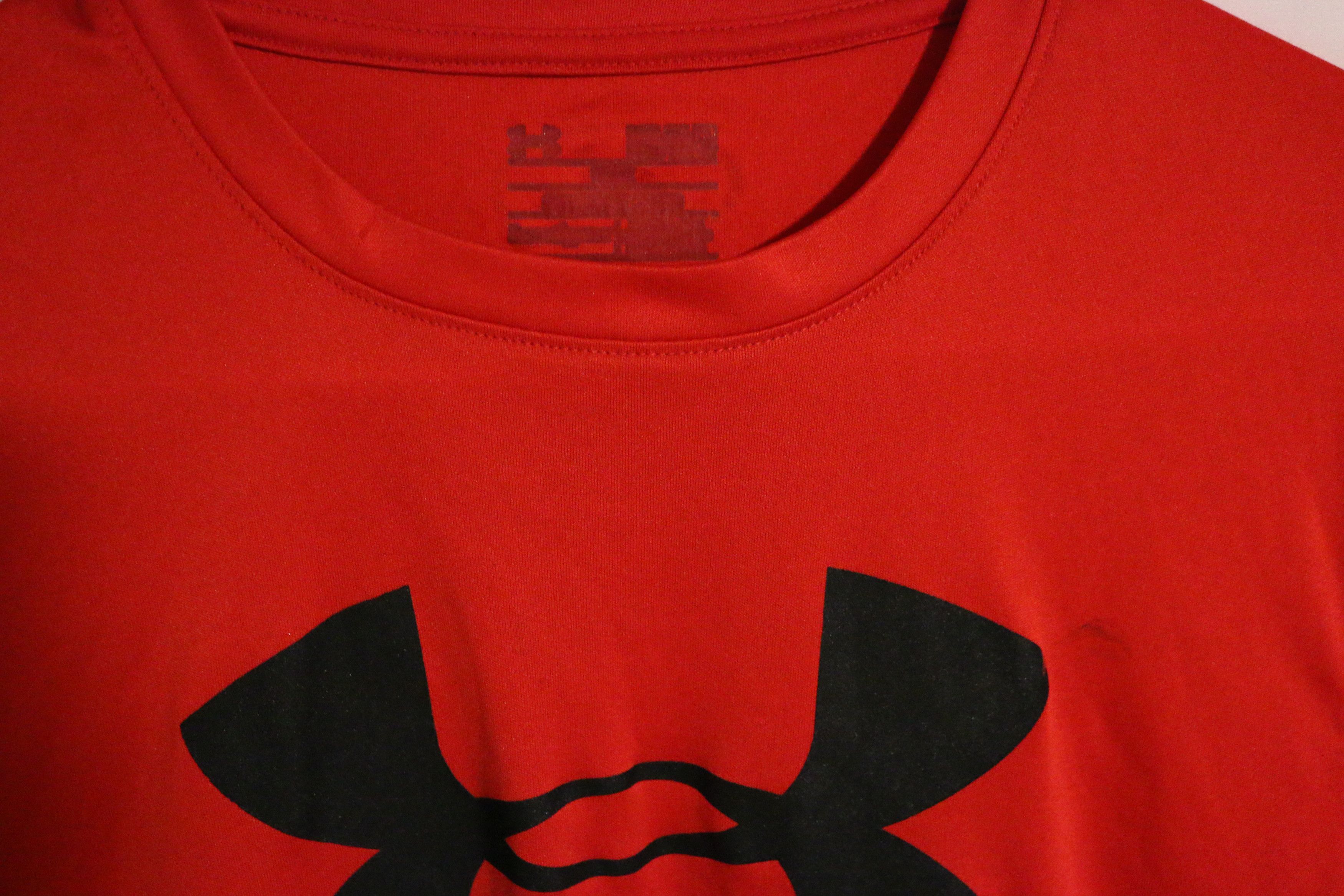 Under Armour Heatgear Red WorkOut Shirt Logo Training Gym Tee UnderArmor Size US M / EU 48-50 / 2 - 4 Thumbnail