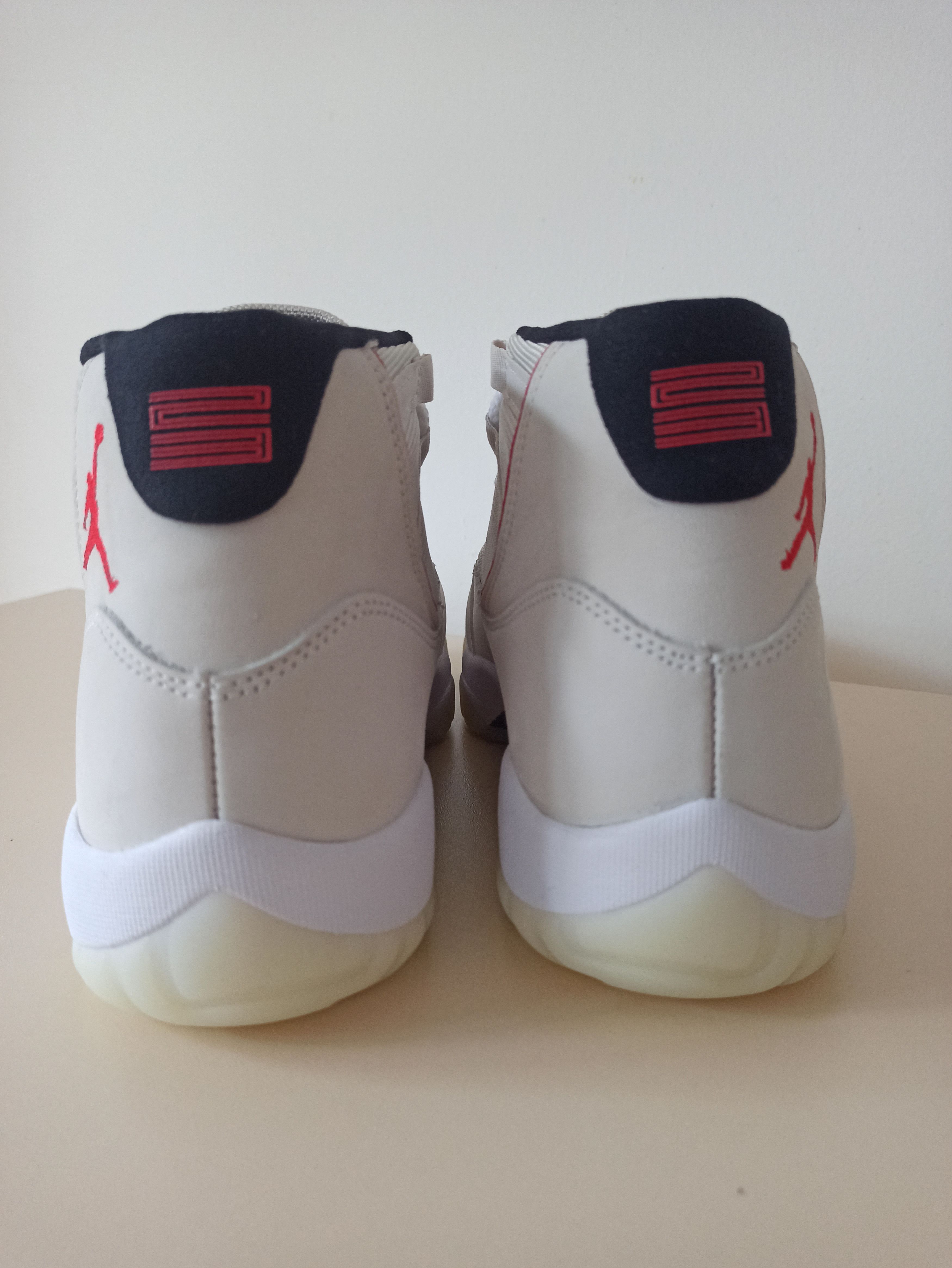 Jordan Brand Jordan 11 Retro Platinum Tint Size US 10 / EU 43 - 4 Thumbnail