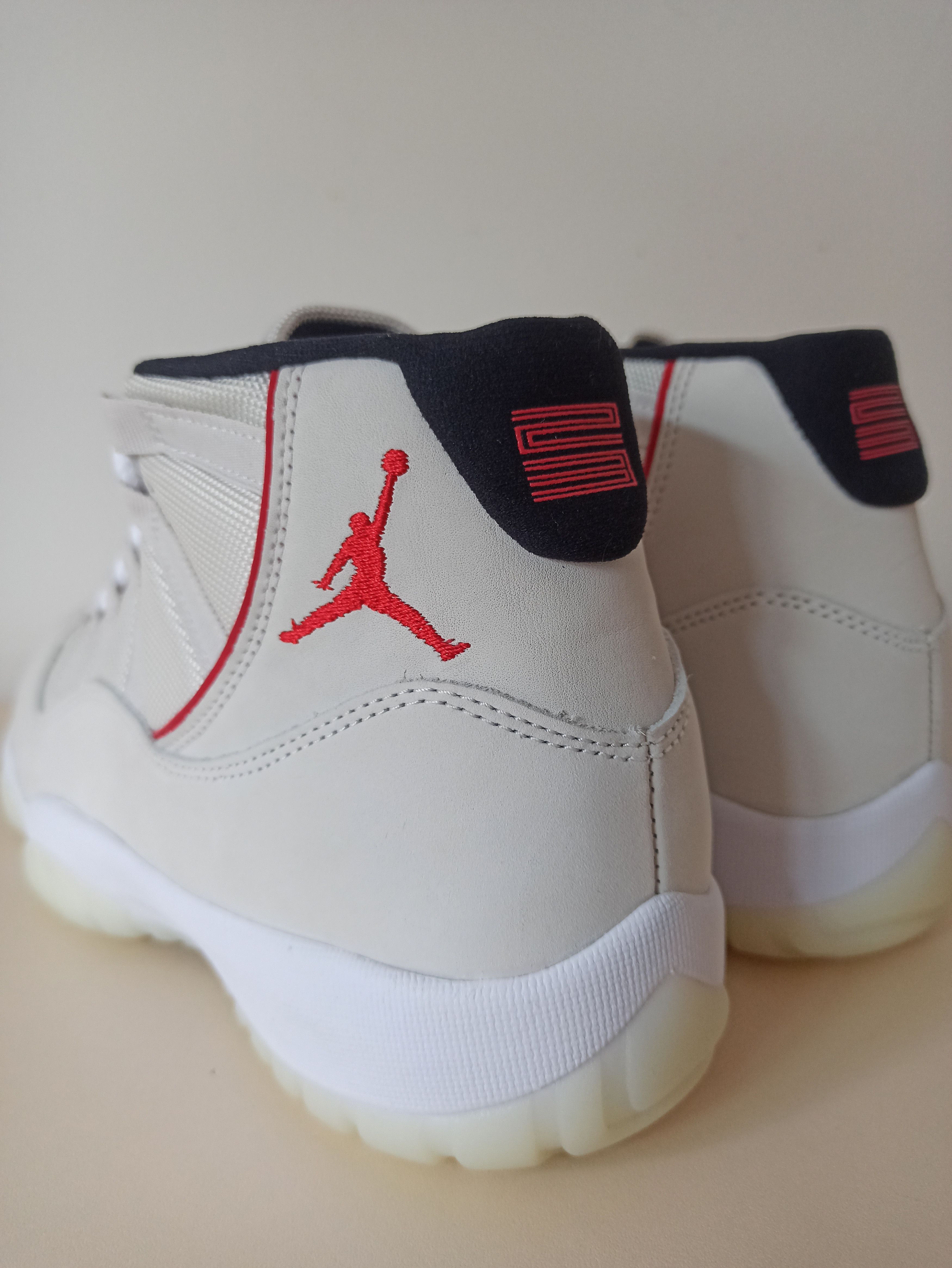 Jordan Brand Jordan 11 Retro Platinum Tint Size US 10 / EU 43 - 5 Thumbnail