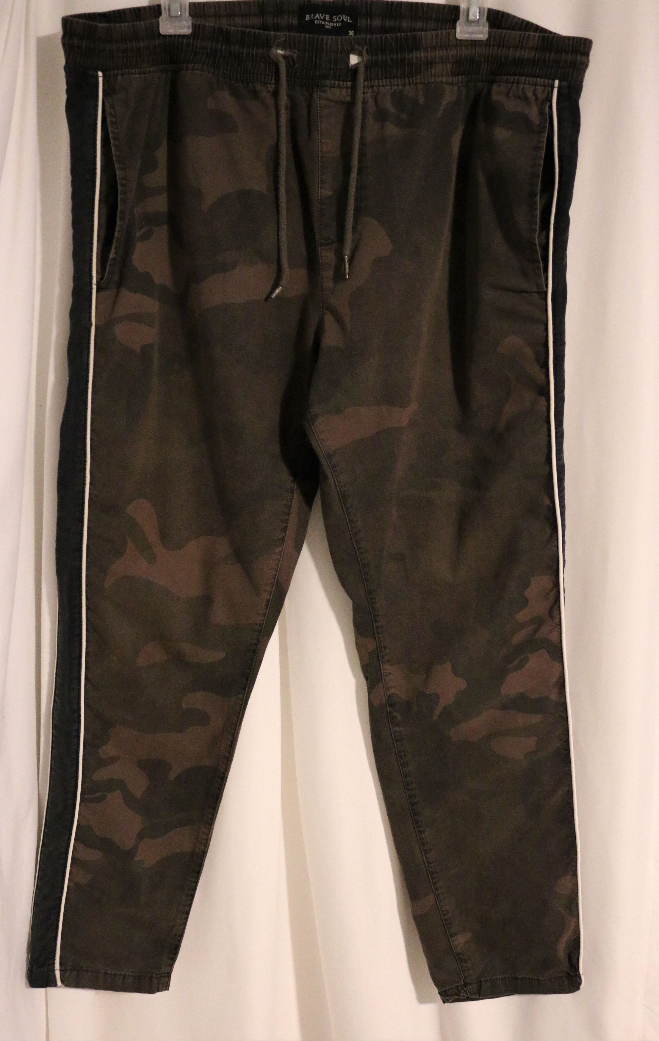 Brave Soul Dark Cuffed Chino Sweat Khaki Drawstring Brown Camo Pants Size US 36 / EU 52 - 4 Thumbnail