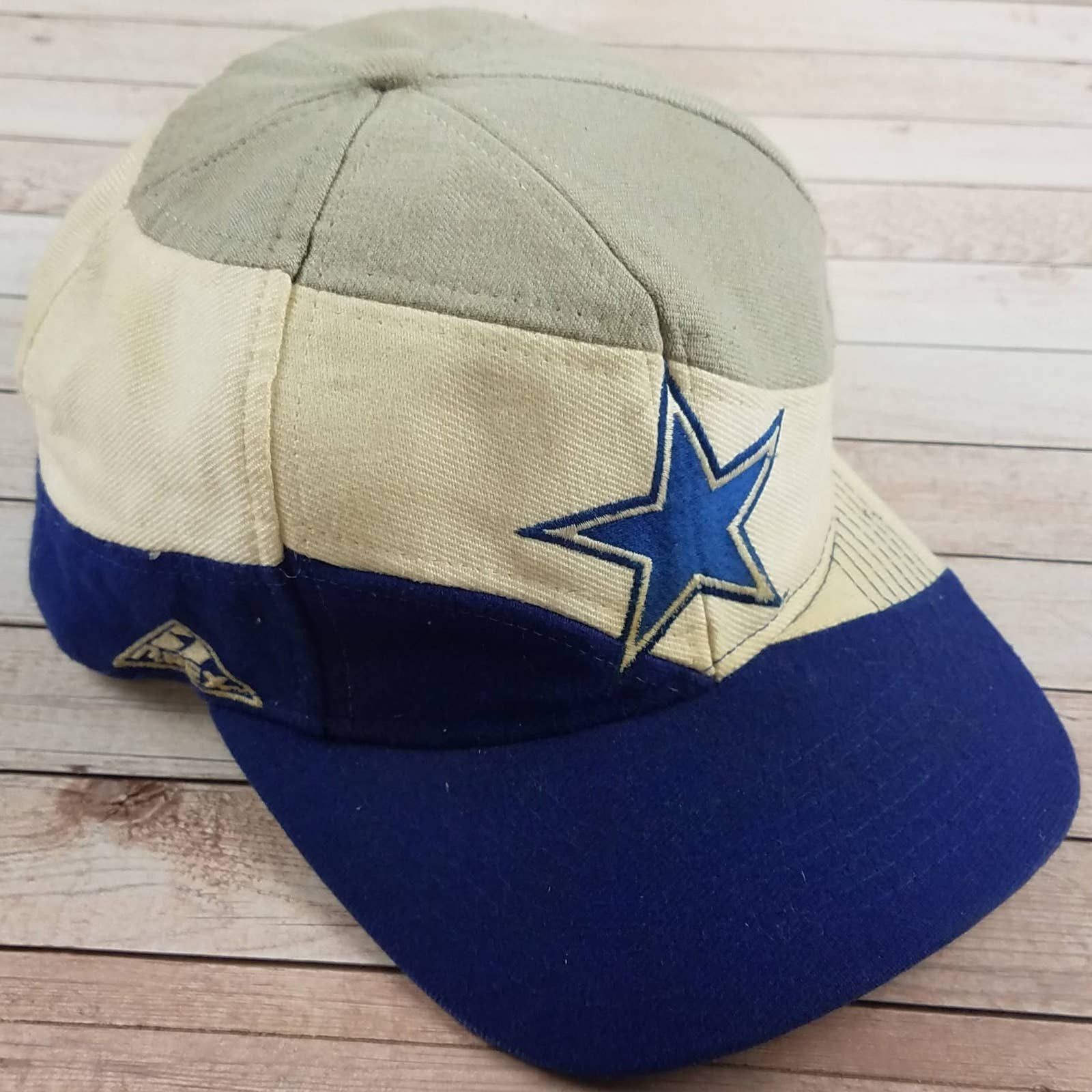 Dallas Cowboys NFL Apex One Pro Line 3 Tone Wave Snapback Hat |