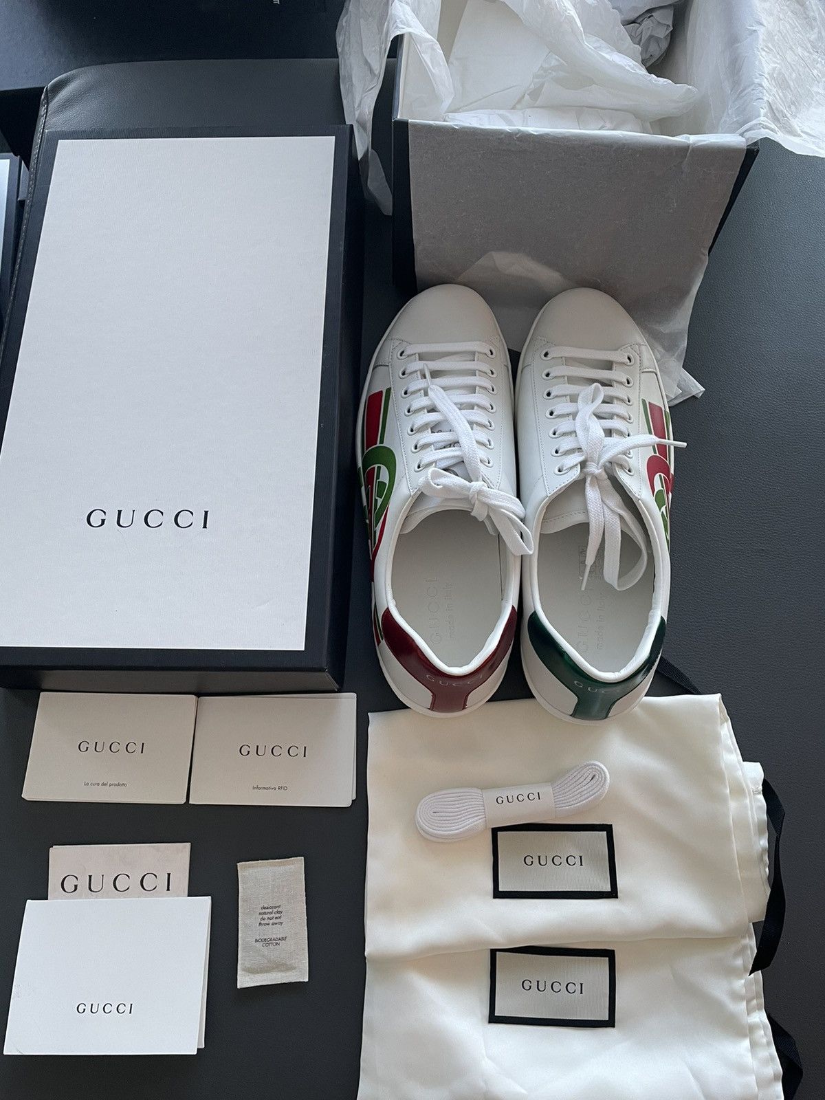 Gucci Brand NEW Iconic Interlocking GG Logo Leather ACE Sneaker Size US 9 / EU 42 - 10 Thumbnail
