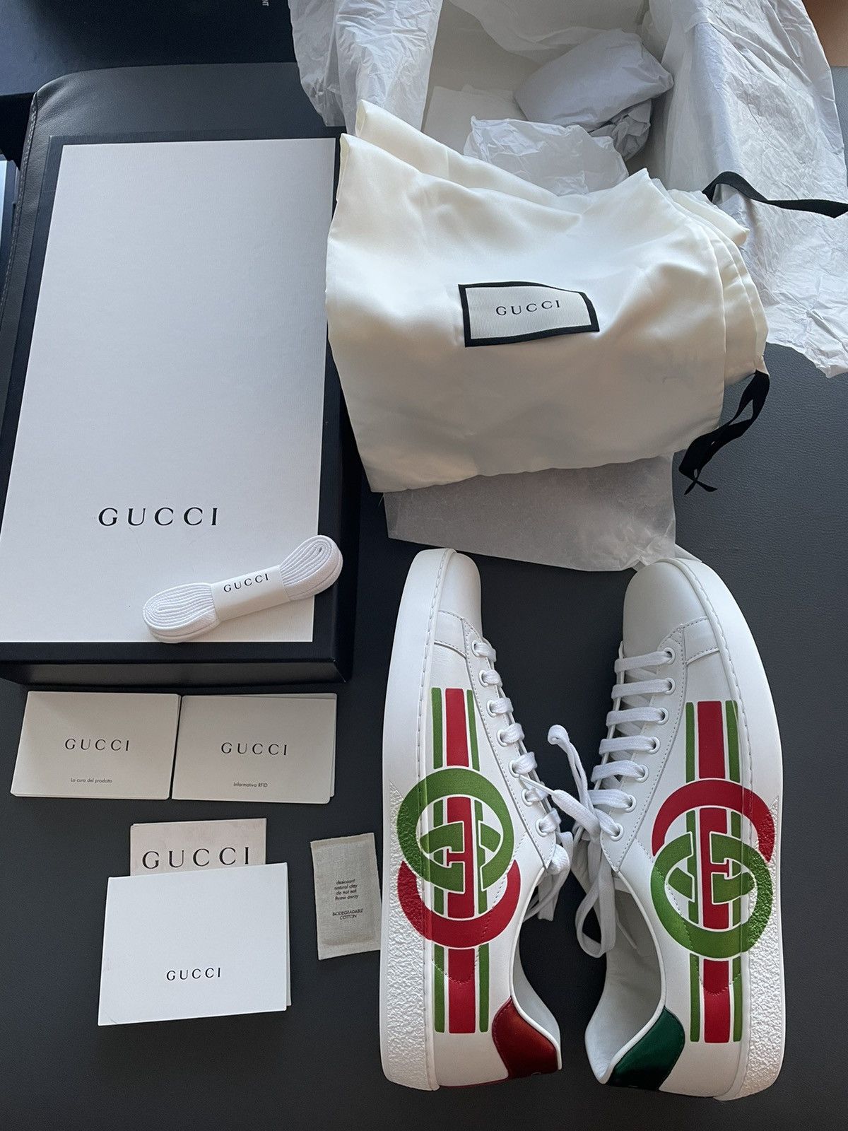 Gucci Brand NEW Iconic Interlocking GG Logo Leather ACE Sneaker Size US 9 / EU 42 - 1 Thumbnail
