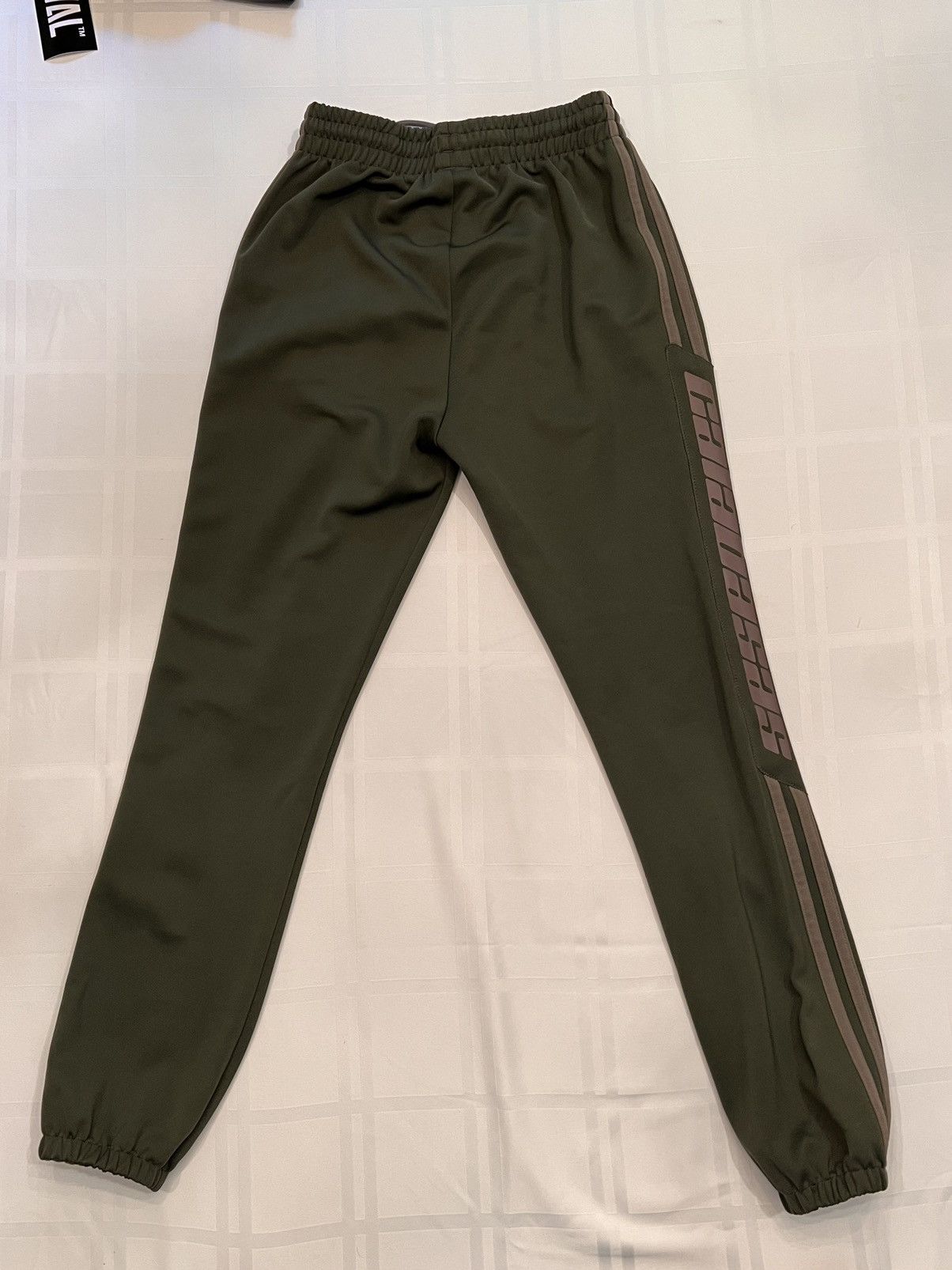 Yeezy calabasas tts top