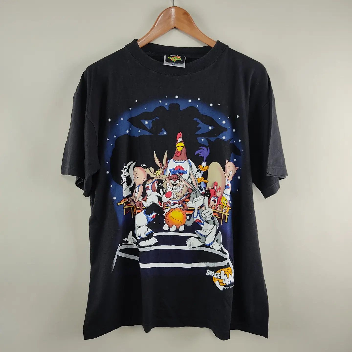 Vintage × Warner Bros 1996 Looney Tunes Space Jam TuneSquad Size US M / EU 48-50 / 2 - 1 Thumbnail