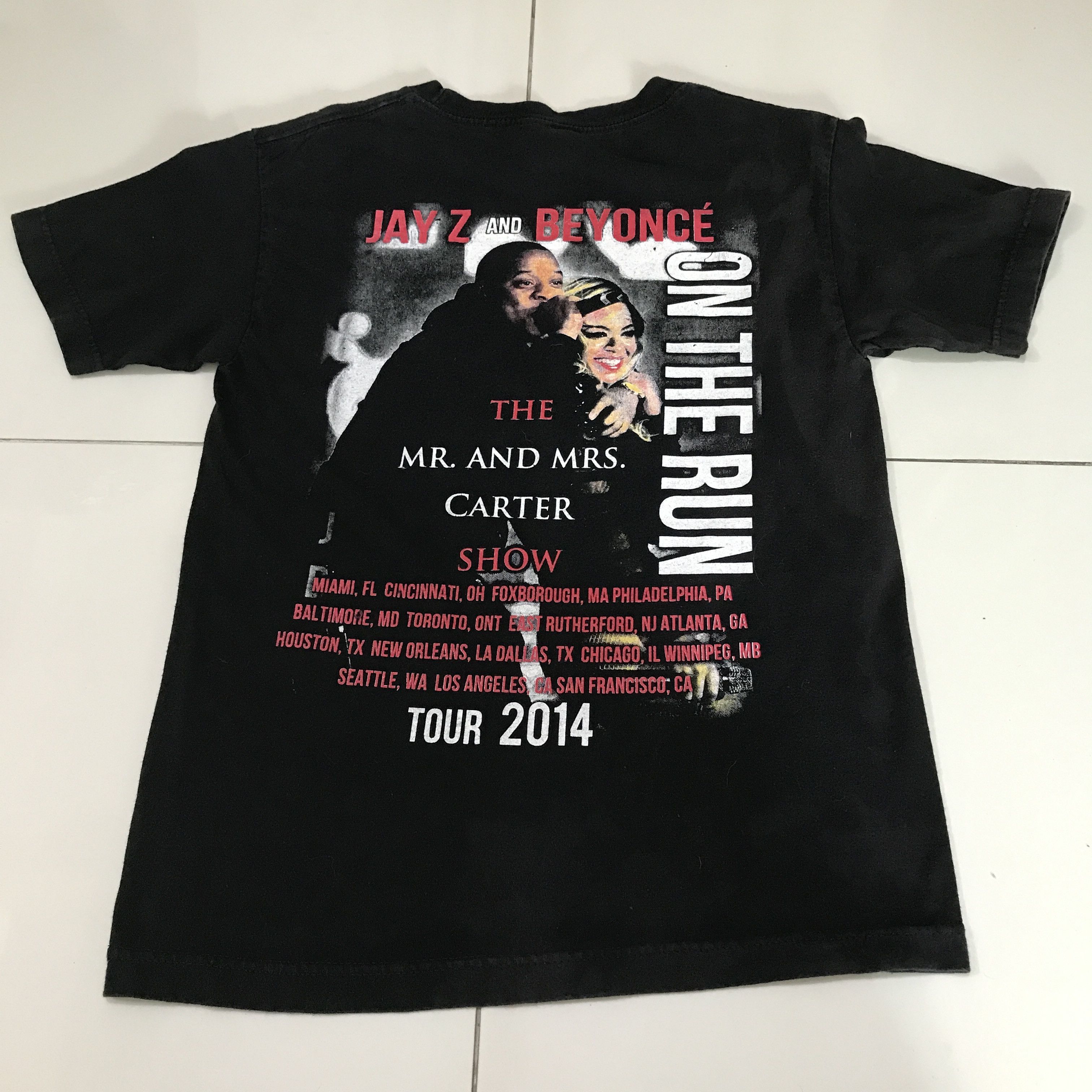Beyonce 2014 Beyonce and Jay Z On The Run Tour Tee Shirt Rap hiphop Size US S / EU 44-46 / 1 - 4 Thumbnail