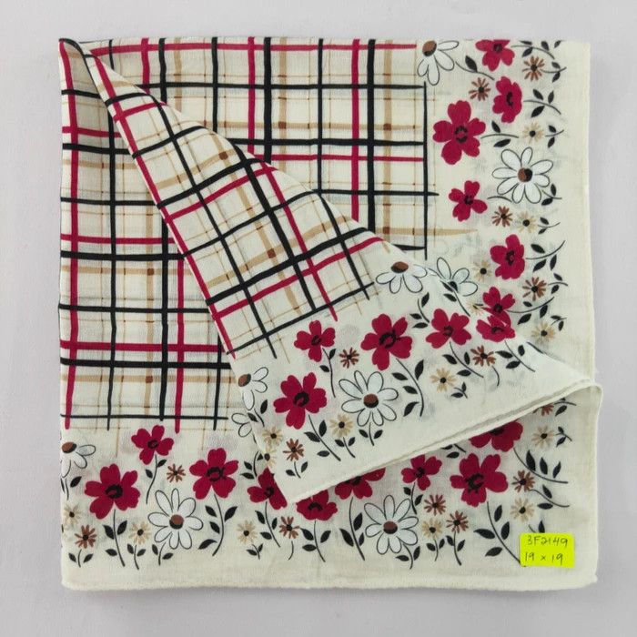 Burberry Handkerchief/ Neckerchief/ Bandana - 3F2149 Size ONE SIZE - 1 Thumbnail