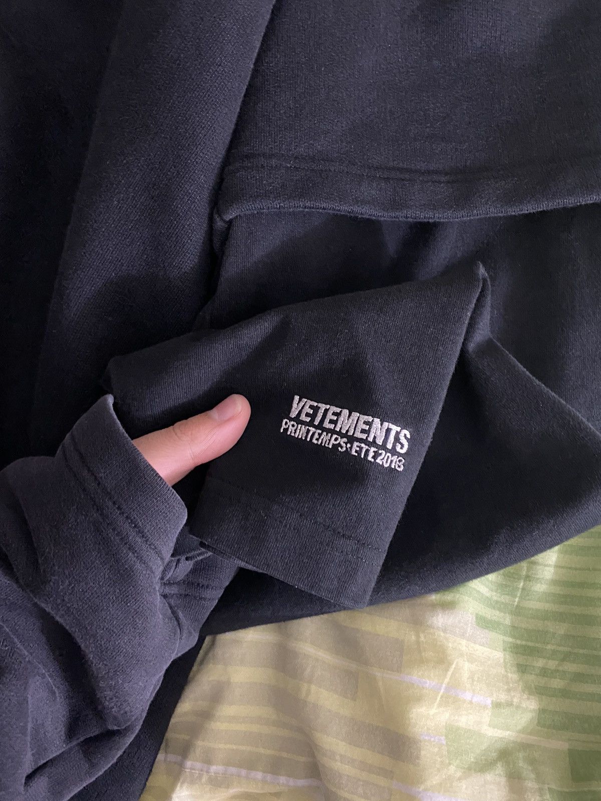 Vetements Vetements double layer hoodie Size US M / EU 48-50 / 2 - 4 Thumbnail