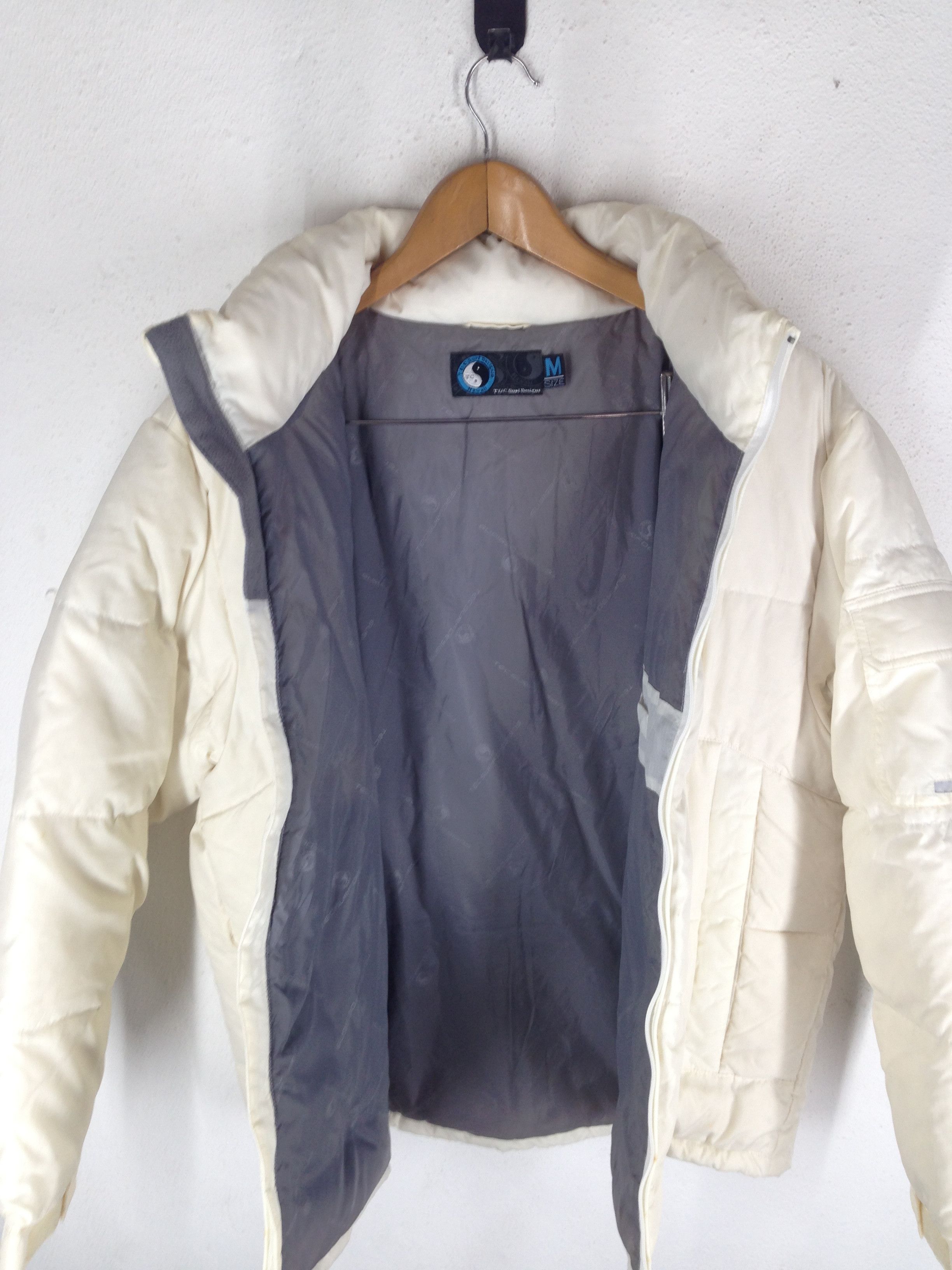 Other T & C Sulf Design Surfboard Puffer Jacket Size US M / EU 48-50 / 2 - 5 Thumbnail