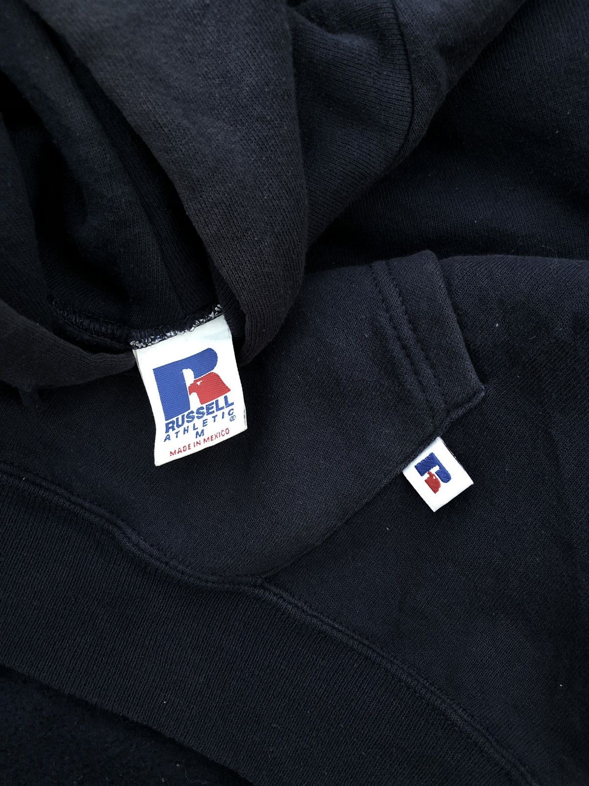Russell Athletic × Vintage Vintage Boxy Russell Athletic Distressed Hoodie 90s Size US S / EU 44-46 / 1 - 8 Thumbnail