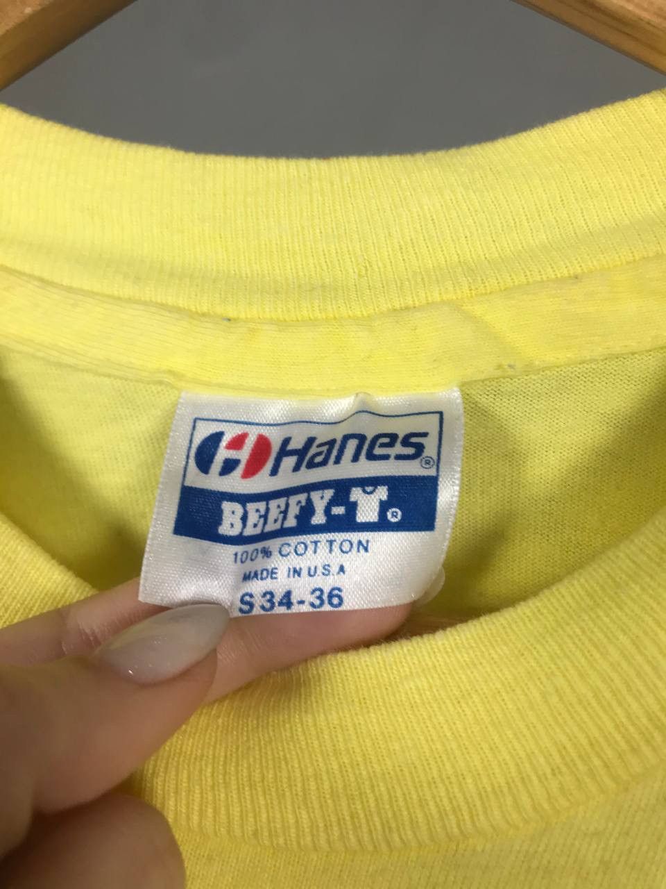 Vintage Big Kahuna 1990 American vintage streetwear yellow tee Size US S / EU 44-46 / 1 - 5 Thumbnail