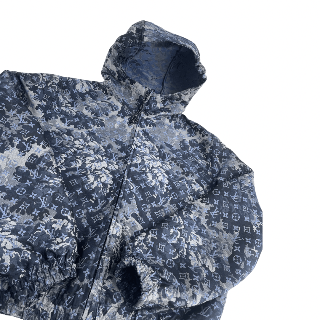 Louis Vuitton Gray Jacket - 12 For Sale on 1stDibs  louis vuitton monogram  tapestry windbreaker, lv grey coat, lv windbreaker