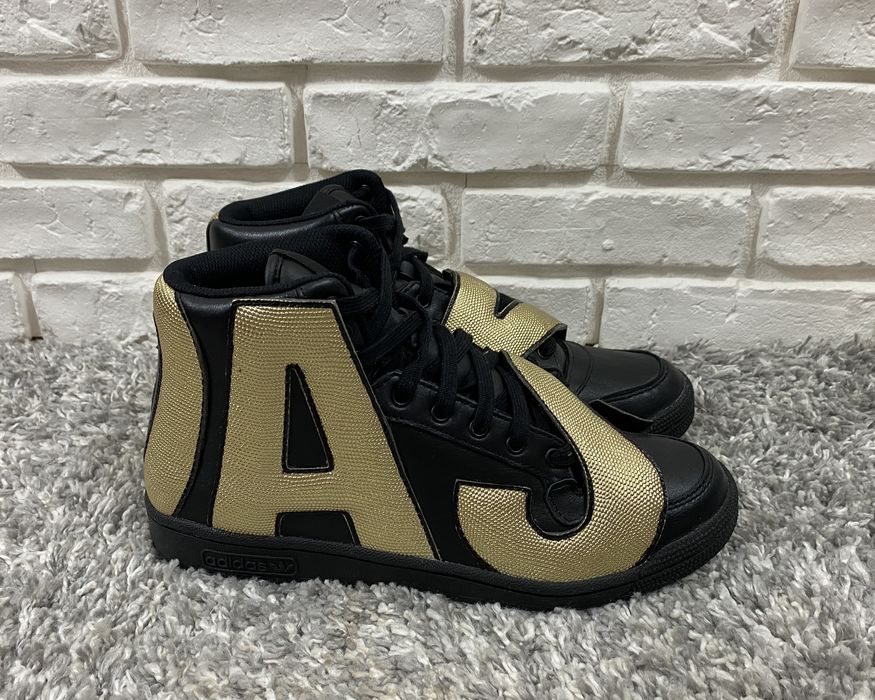 adidas jeremy scott letters