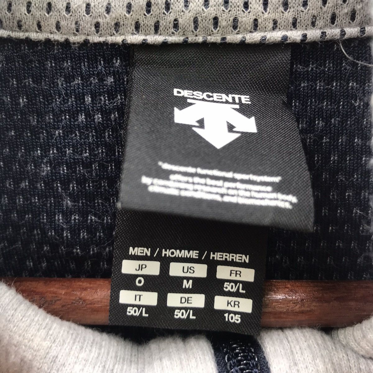Descente Descente Athlentic Sport Spellout Zipper Jacket Size US M / EU 48-50 / 2 - 5 Thumbnail