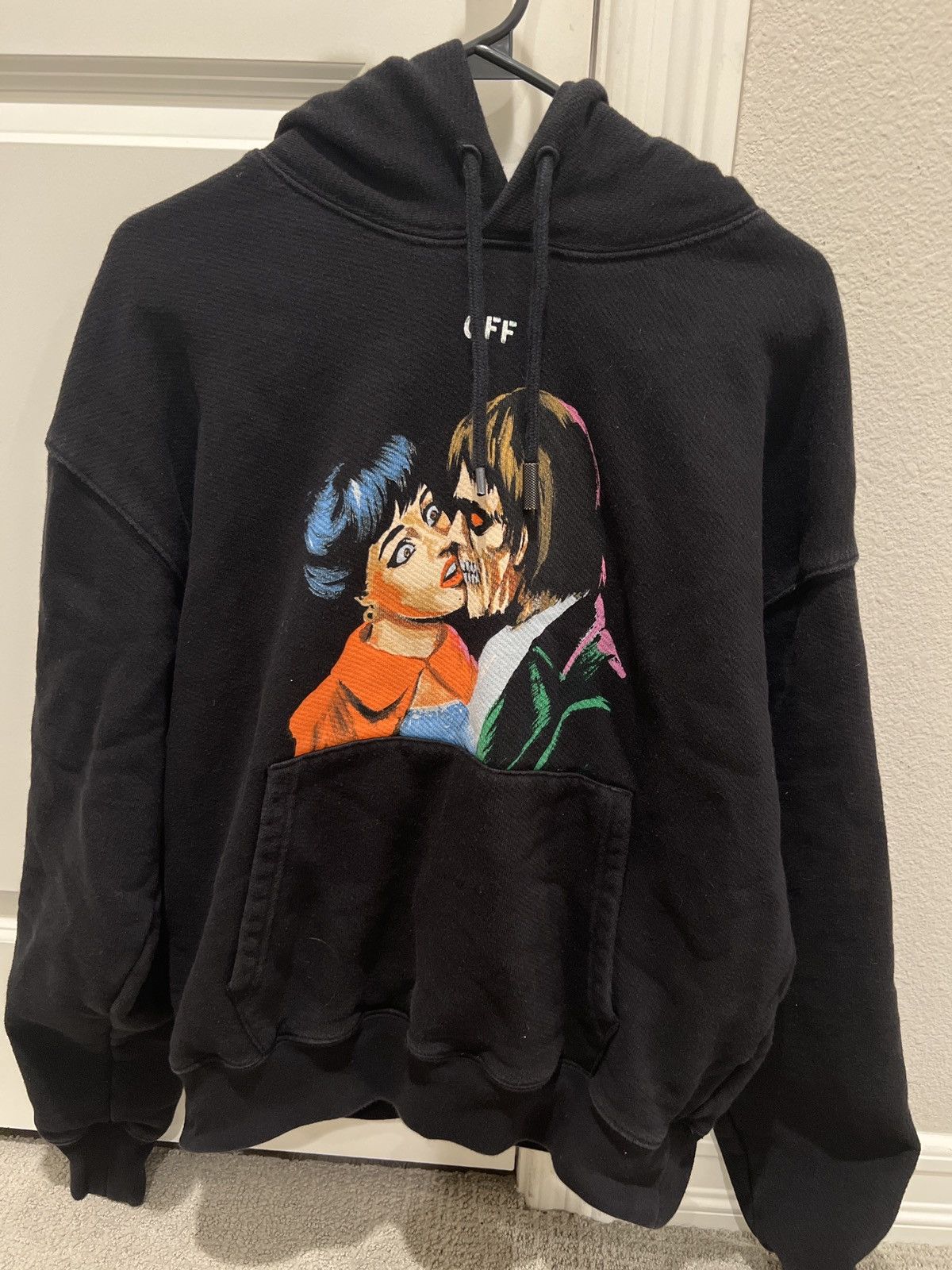 OFF-WHITE Kiss' Graphic Print Hoodie