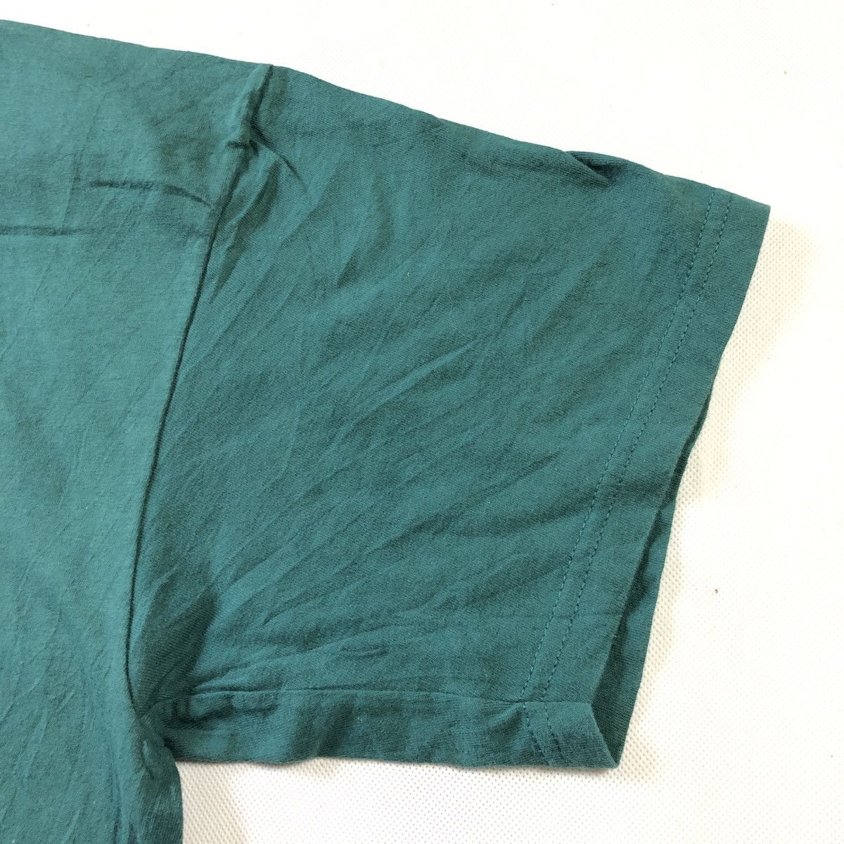 Vintage Vintage 90s Nike Air Center Swoosh Tee Size US M / EU 48-50 / 2 - 5 Thumbnail