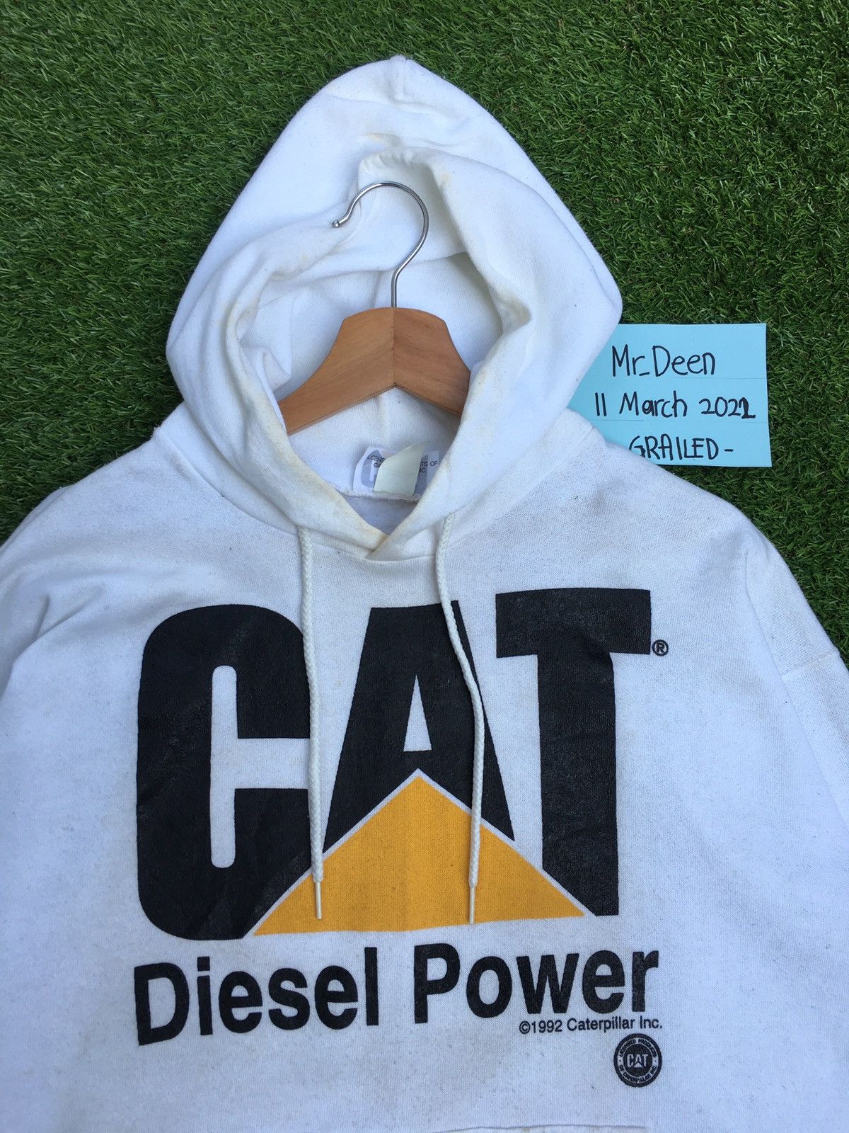 Rare Vintage 90s CAT Biglogo Spellout Hoodie/Sweater