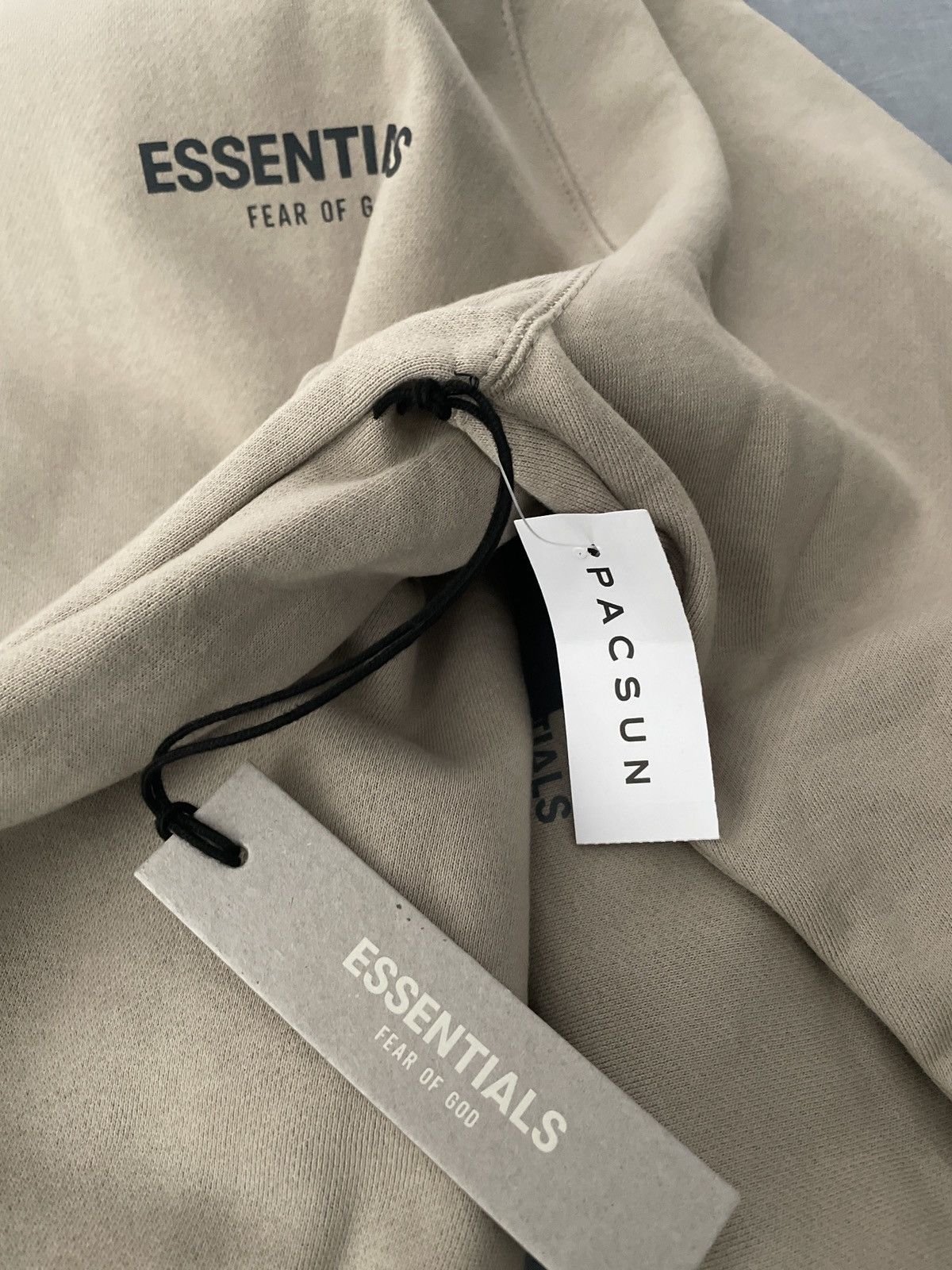 Fear of God Fear Of God Essentials Hoodie Tan Size US M / EU 48-50 / 2 - 7 Thumbnail