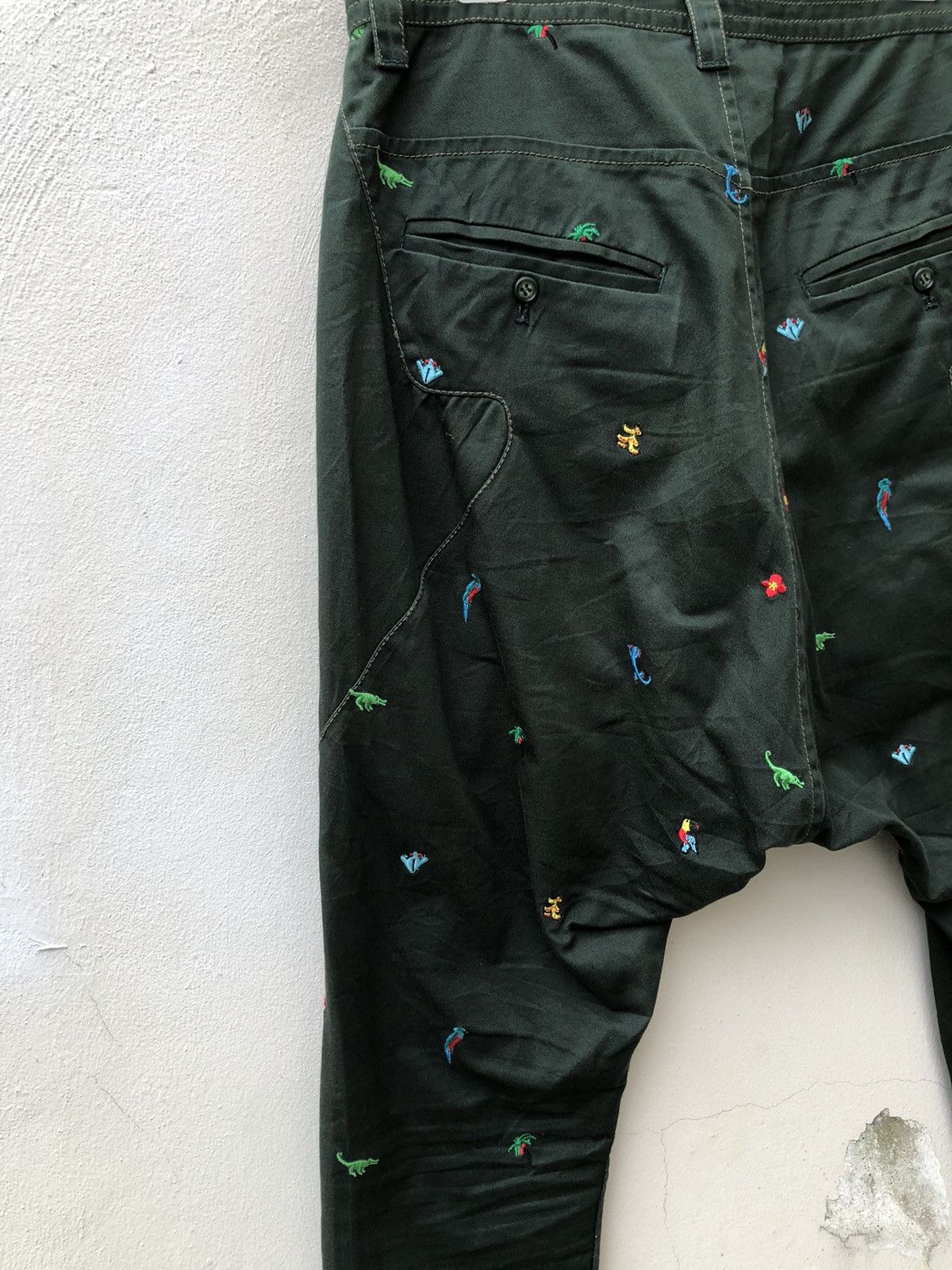 Issey Miyake Tsumori Chisato Atomic Floral Fauna Drop Crotch Cropped Pant Size US 31 - 13 Thumbnail