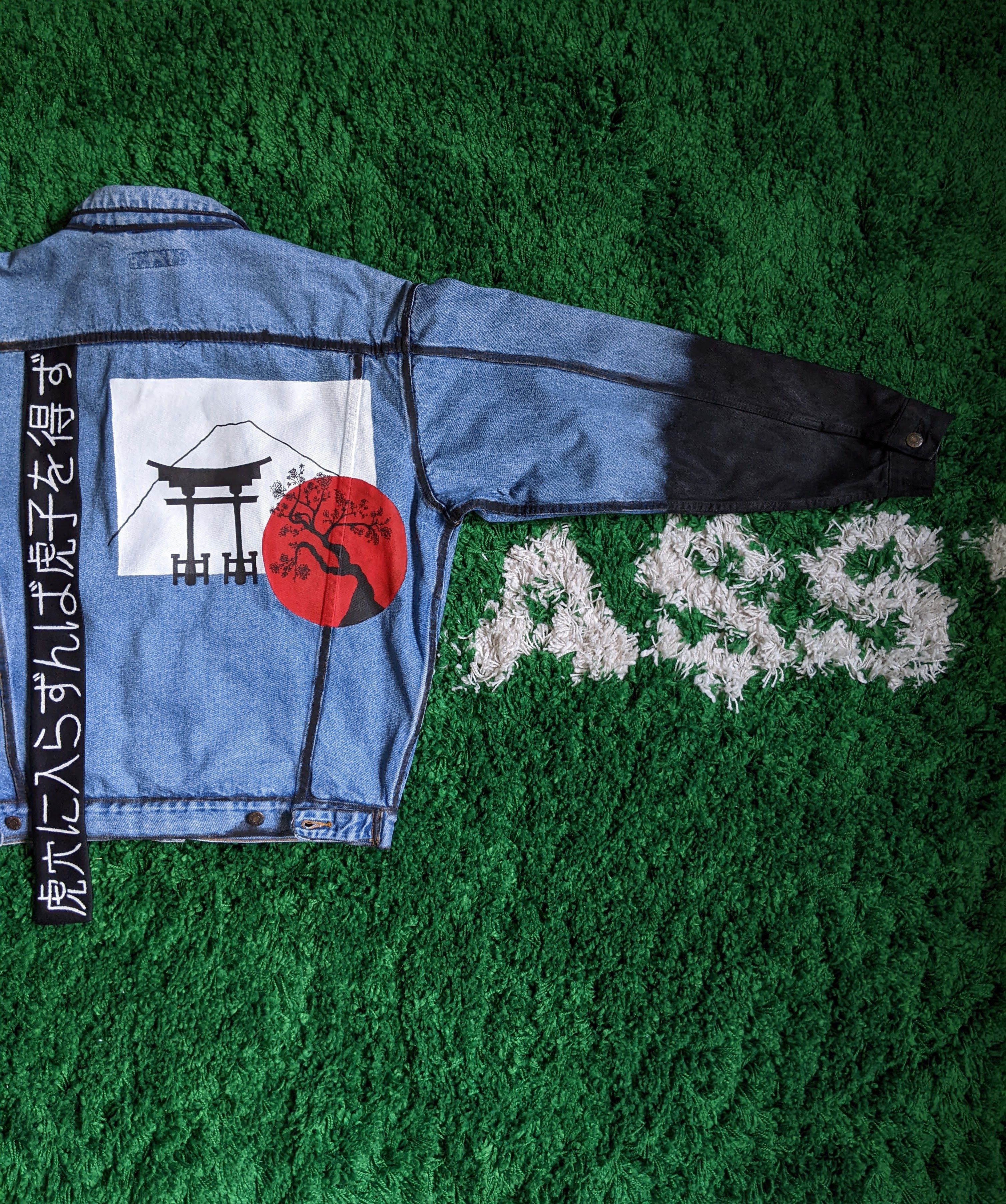 Handmade Japanese minimalism denim (available in all sizes) Size US S / EU 44-46 / 1 - 2 Thumbnail