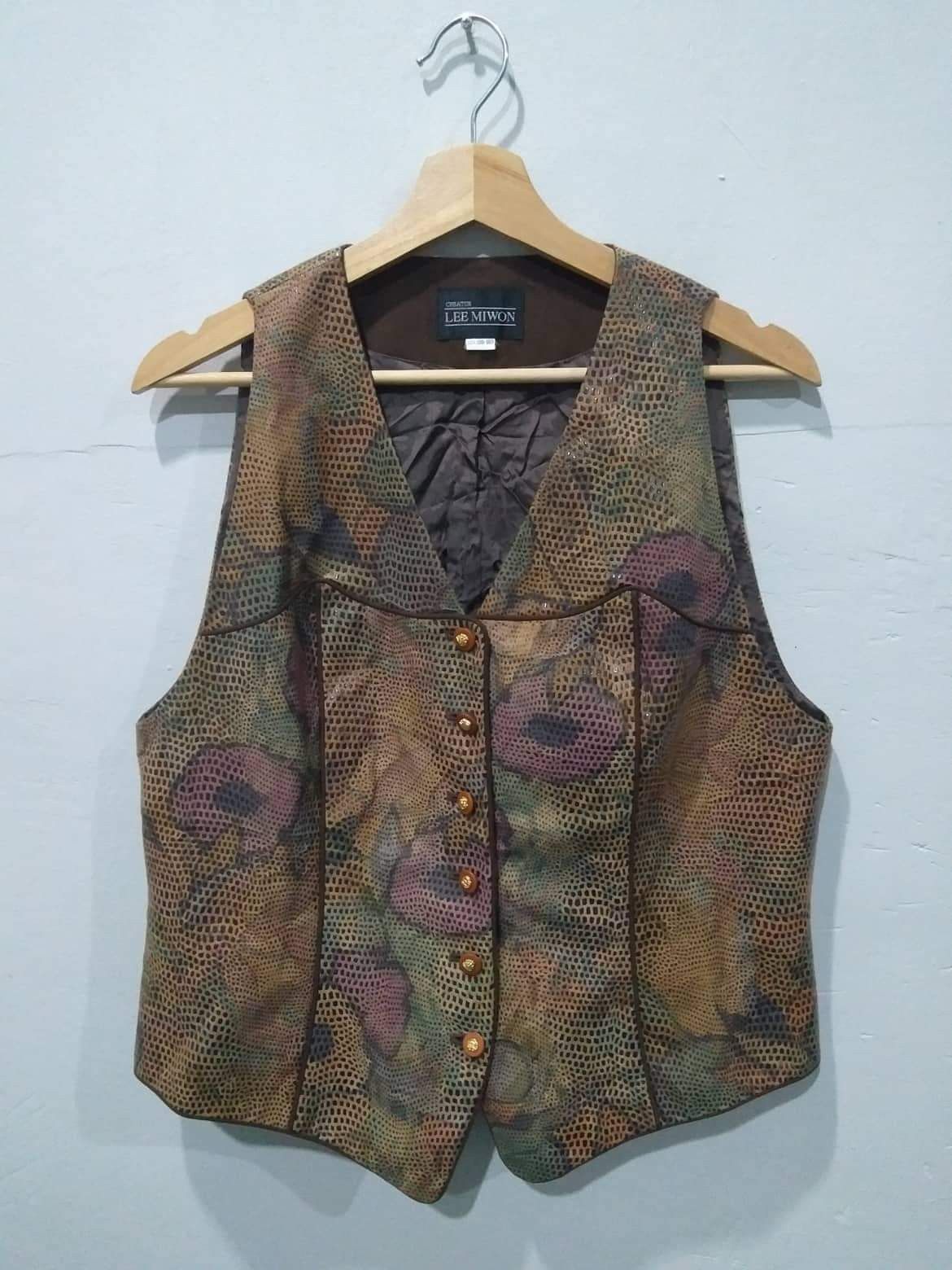 Leather Lee Mi Won 90s Tailored Lefty Buttoned Size US S / EU 44-46 / 1 - 1 Thumbnail