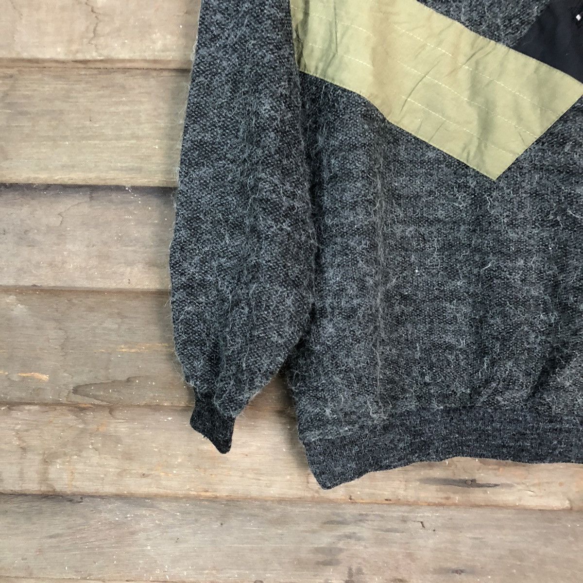 Japanese Brand Atopi Black mohair vintage Knitwear #010 Size US M / EU 48-50 / 2 - 4 Thumbnail