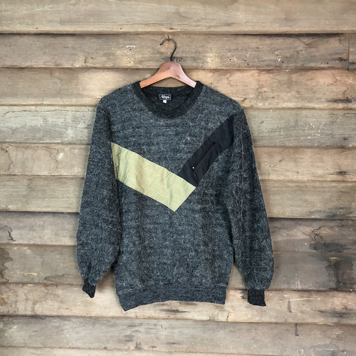 Japanese Brand Atopi Black mohair vintage Knitwear #010 Size US M / EU 48-50 / 2 - 1 Thumbnail