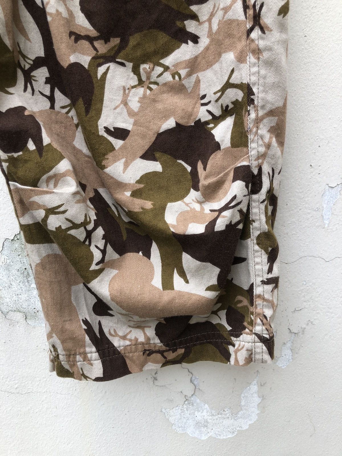 Modern Amusement Modern Amusement Japan Full Printed Cropped Trouser Pant Size US 36 / EU 52 - 10 Thumbnail