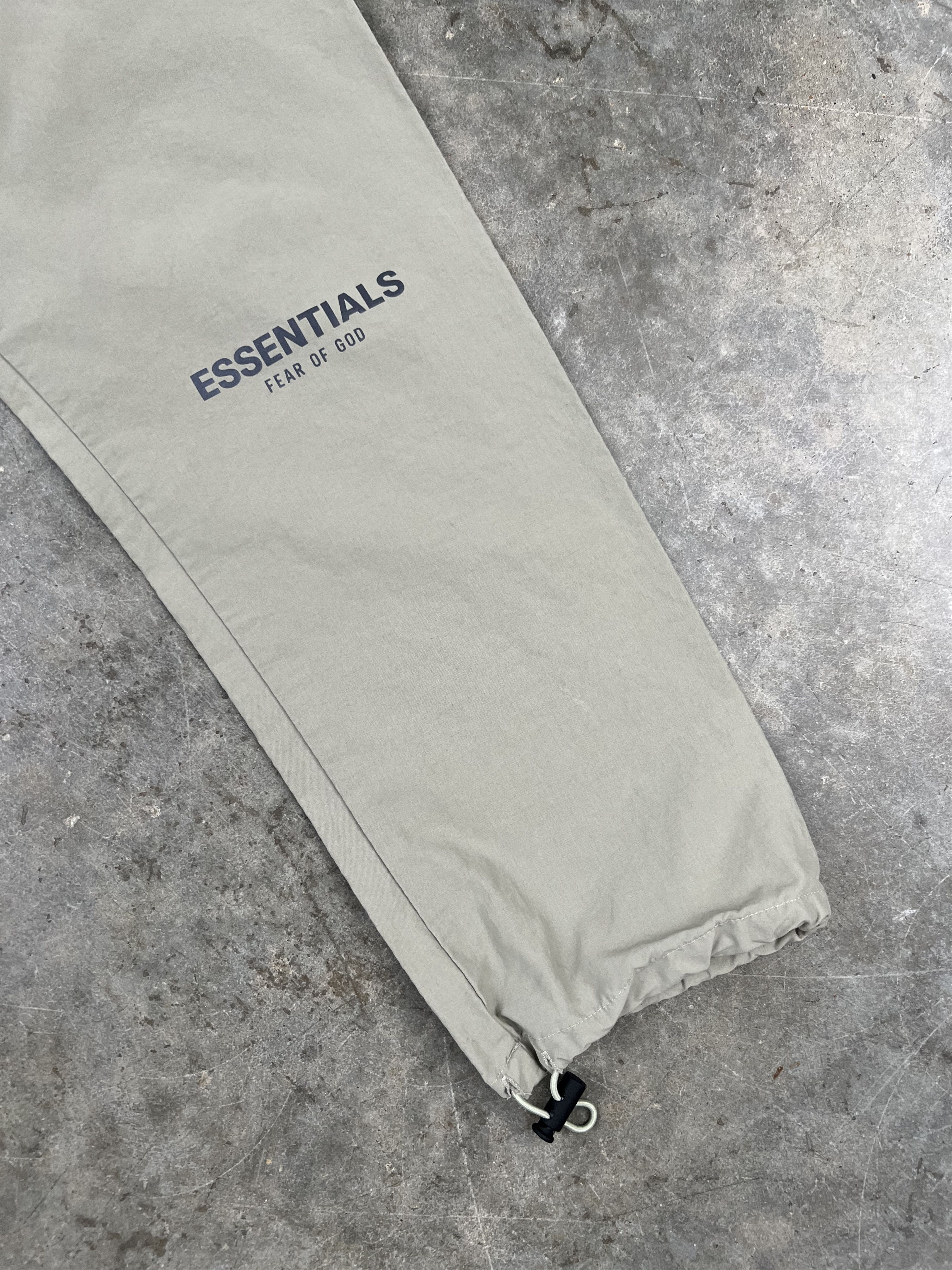 Fear of God Fear Of God Essentials Sand Nylon Pants Sz. 34 🥣🧊❄️ FOG Size US 34 / EU 50 - 3 Thumbnail