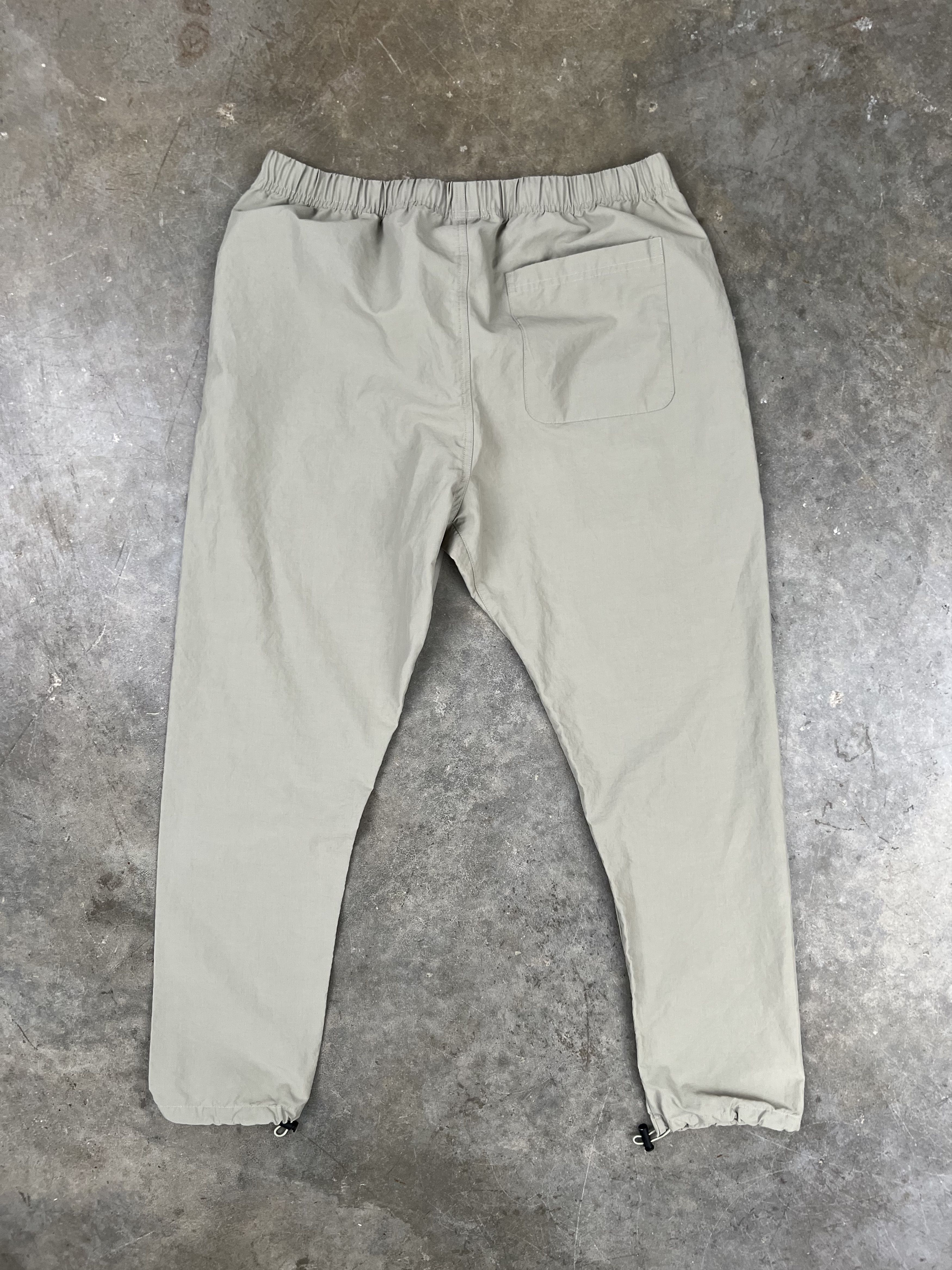 Fear of God Fear Of God Essentials Sand Nylon Pants Sz. 34 🥣🧊❄️ FOG Size US 34 / EU 50 - 6 Thumbnail
