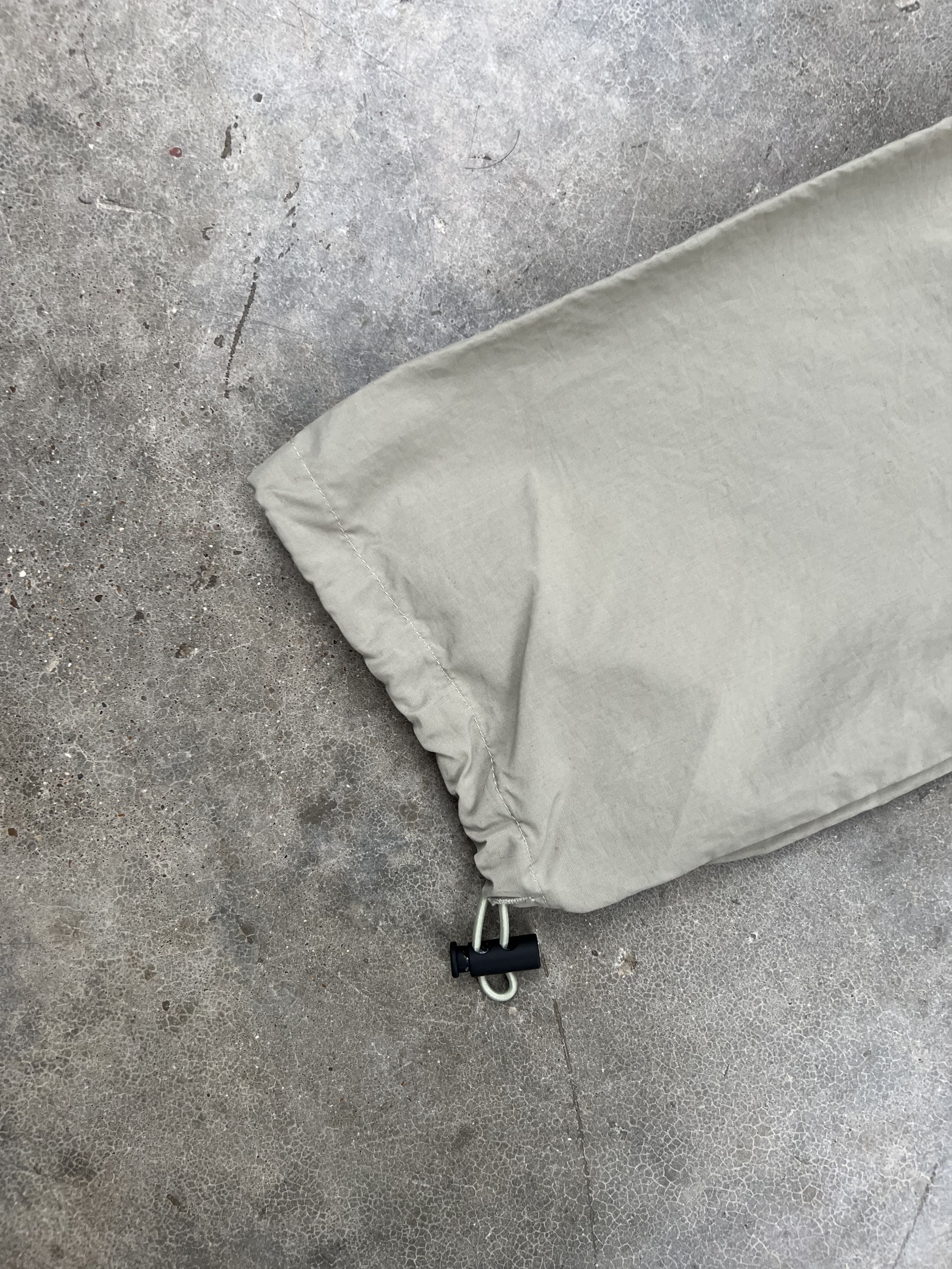 Fear of God Fear Of God Essentials Sand Nylon Pants Sz. 34 🥣🧊❄️ FOG Size US 34 / EU 50 - 4 Thumbnail