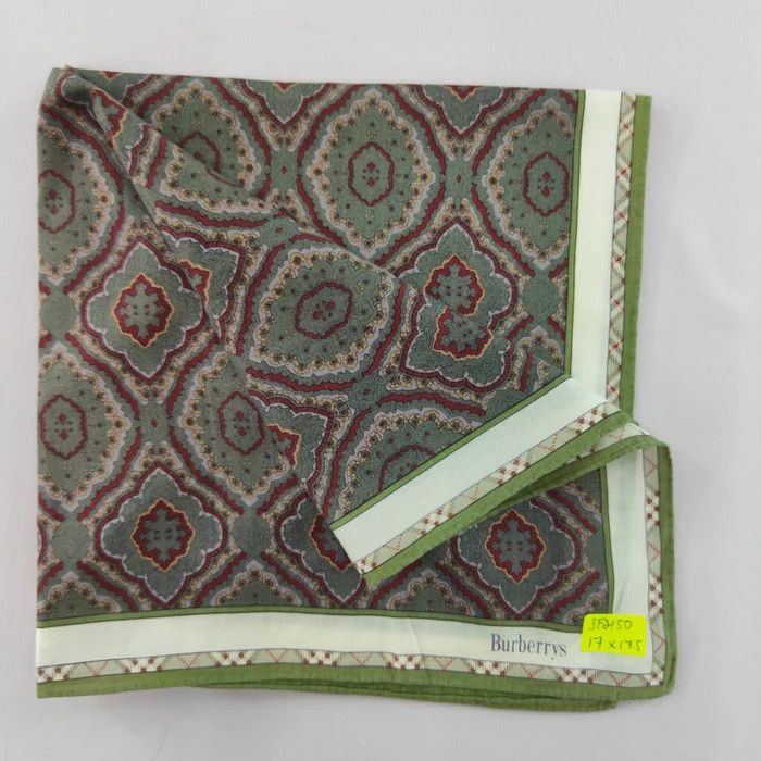Burberry × Vintage Burberry Handkerchief/ Neckerchief/ Bandana - 3F2150 Size ONE SIZE - 1 Thumbnail