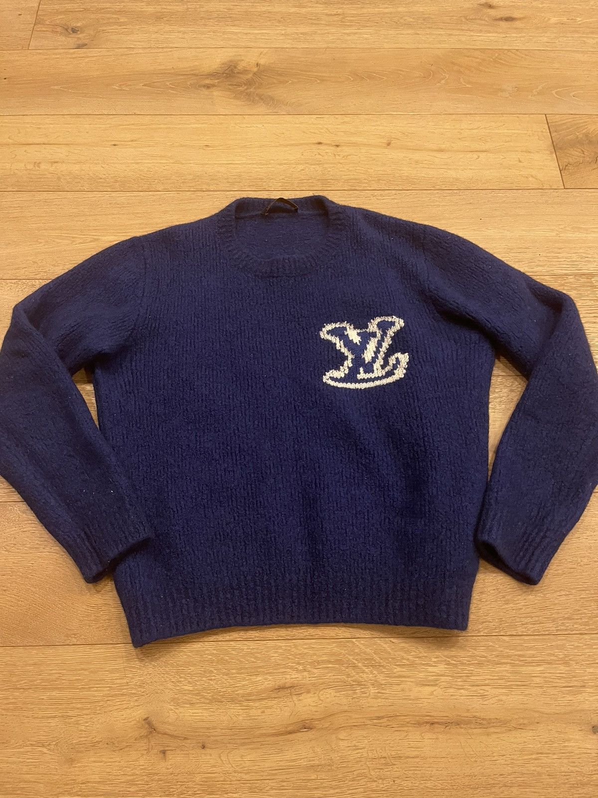 Louis Vuitton 2020 LV Logo Intarsia Pullover w/ Tags - Blue Sweaters,  Clothing - LOU487166