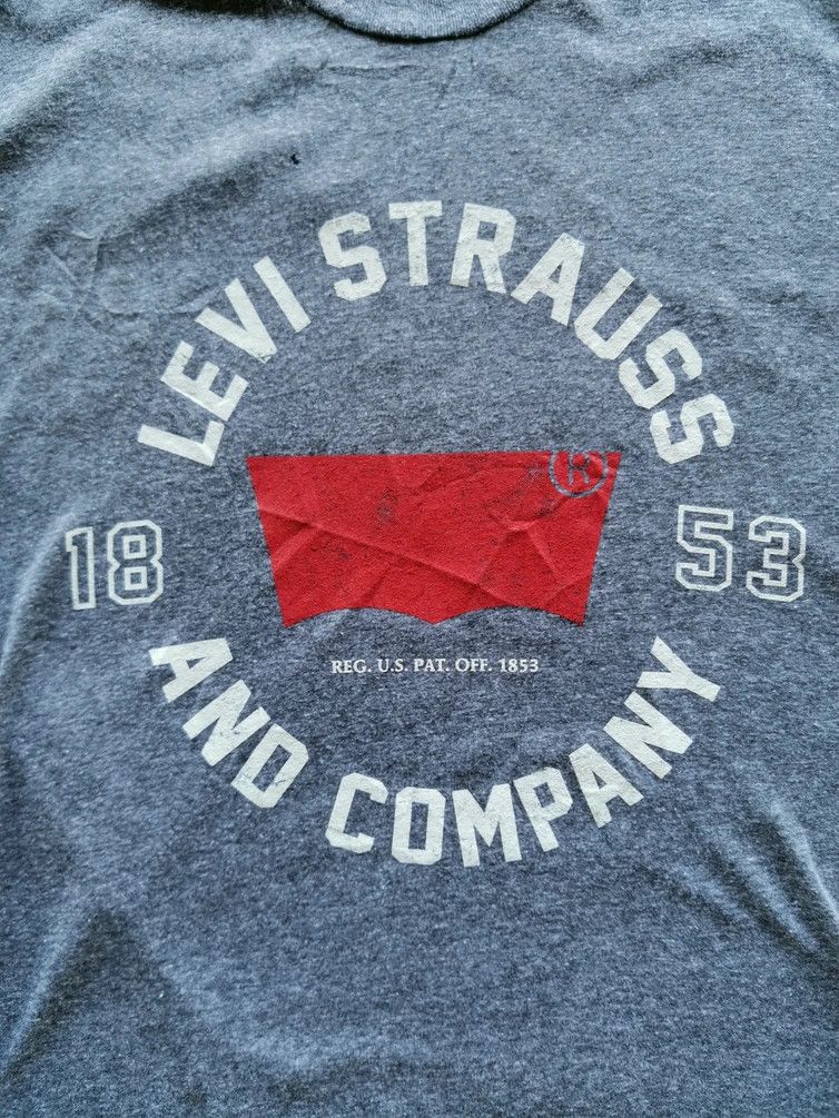 Levi's Rare!!! Levi's Strauss T-shirt Size US S / EU 44-46 / 1 - 4 Thumbnail