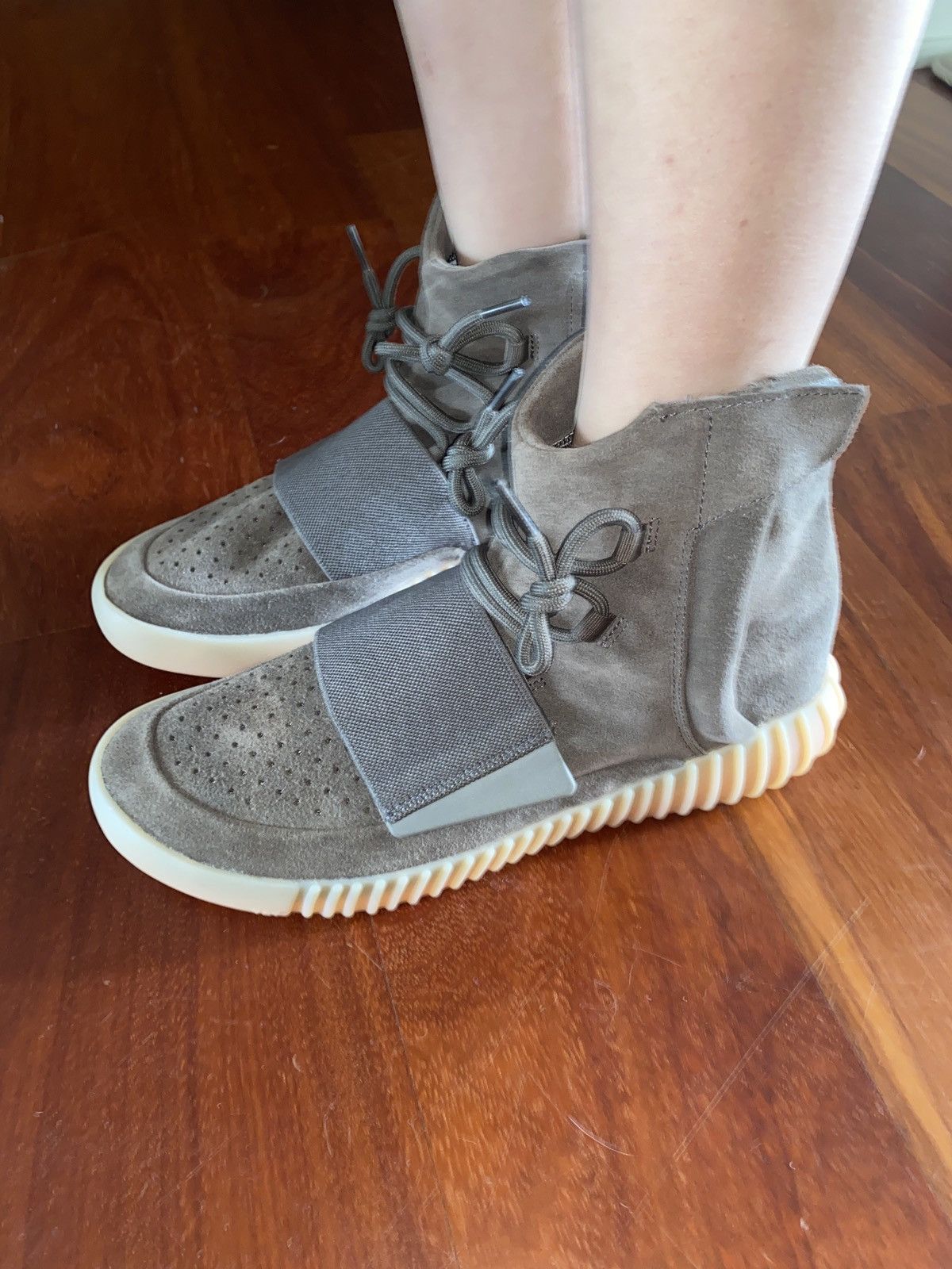 Adidas × Kanye West Yeezy Boost 750 Chocolate 2016 Size US 9 / EU 42 - 8 Thumbnail