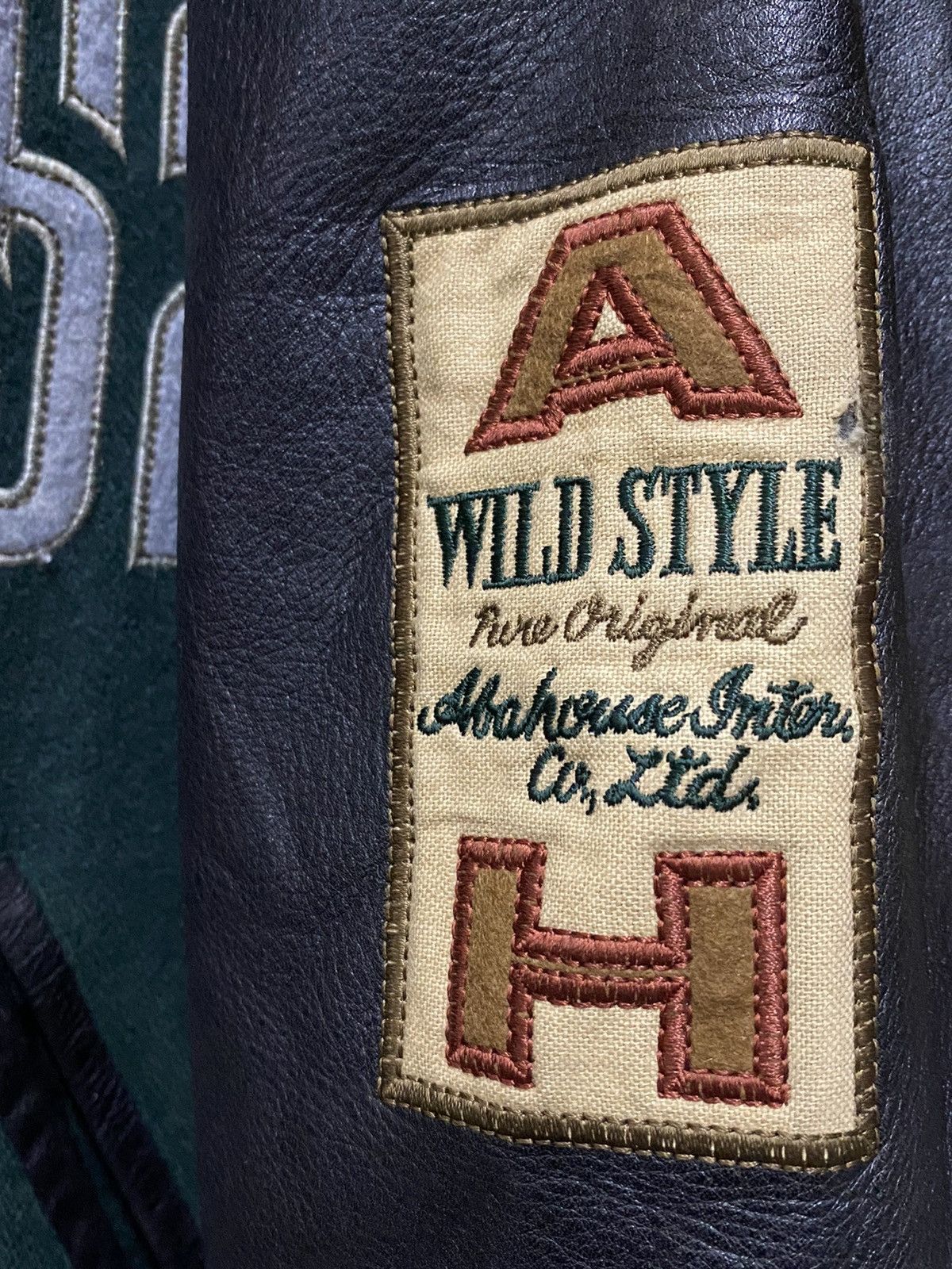 ABAHOUSE Vintage Abahouse Patches Varsity Leather Jacket Size US L / EU 52-54 / 3 - 17 Thumbnail