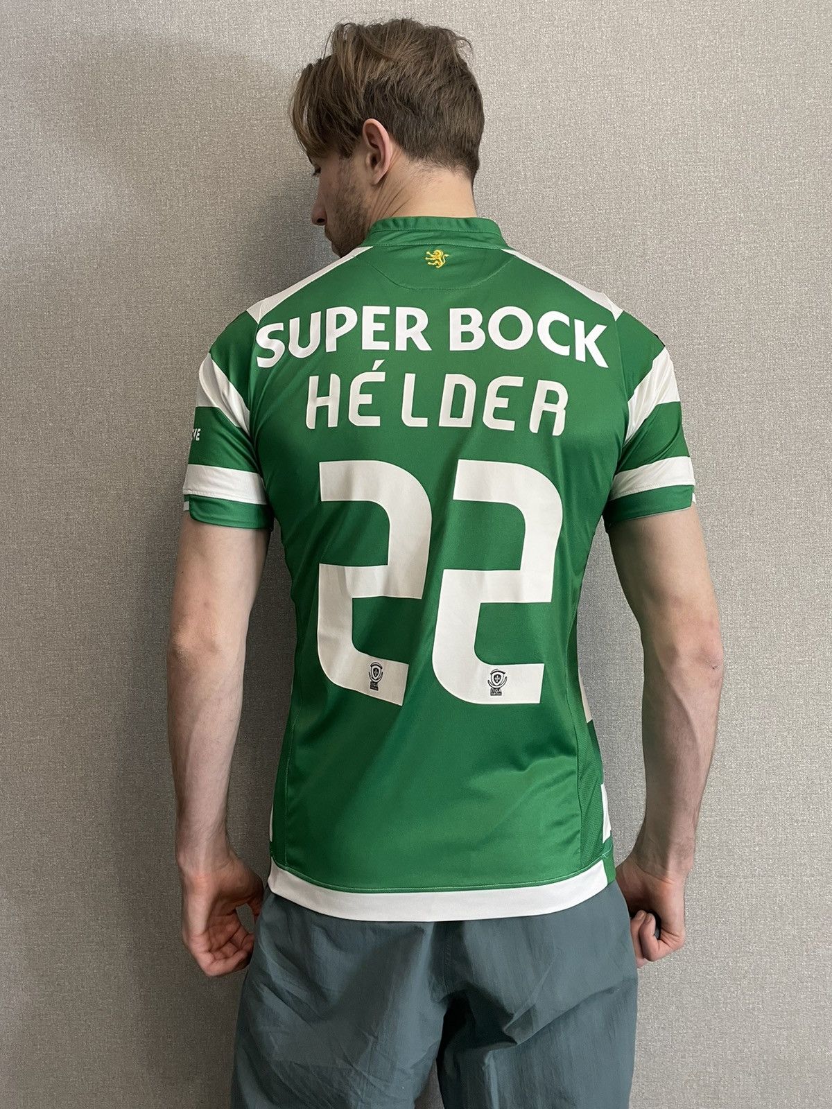 Macron Marcon Sporting Portugal SCP Helder #22 soccer jersey Size US L / EU 52-54 / 3 - 4 Thumbnail
