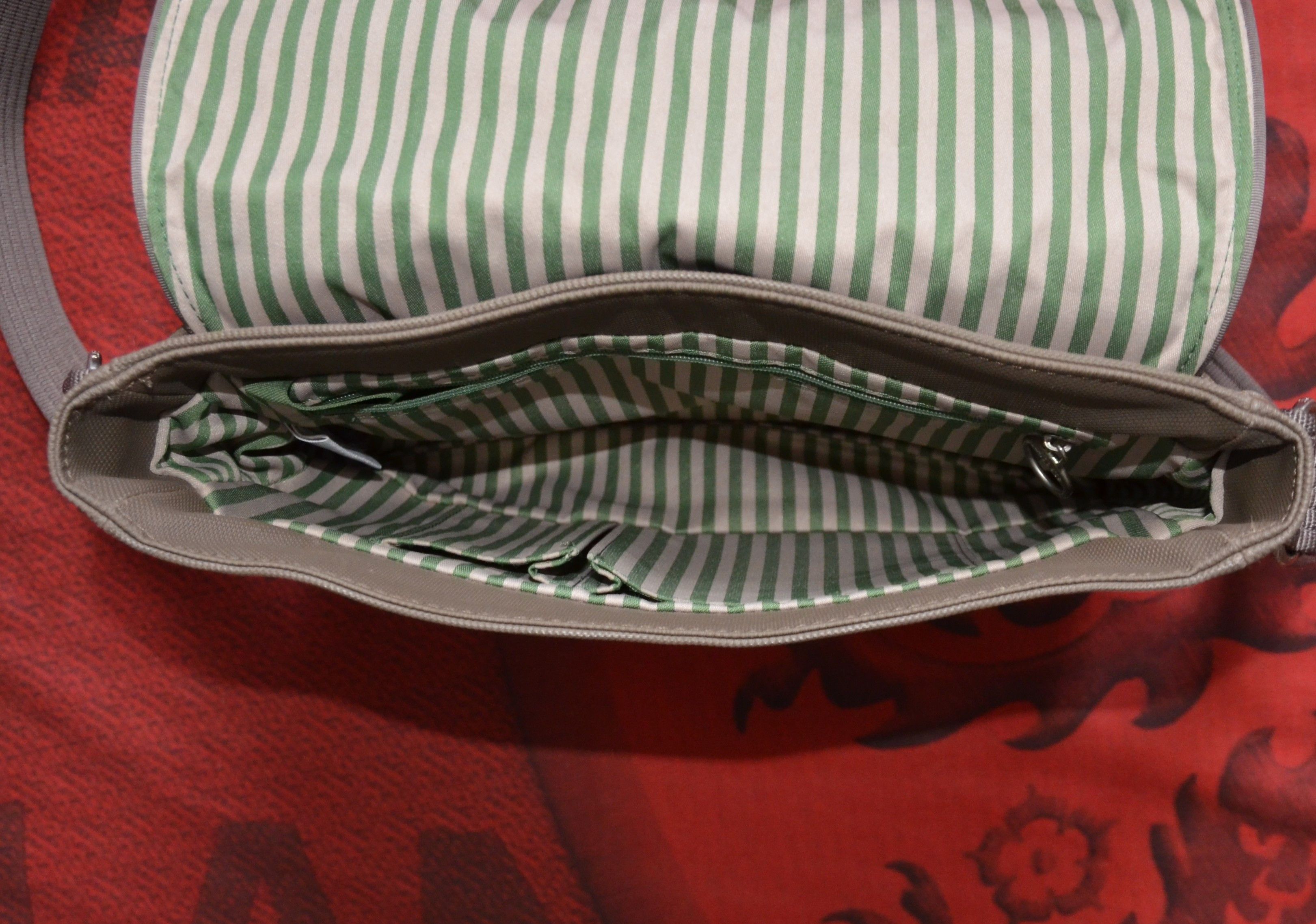 Lacoste Lacoste PVC Messenger Unisex Bag Luxury Fashion Accessories Size ONE SIZE - 21 Thumbnail