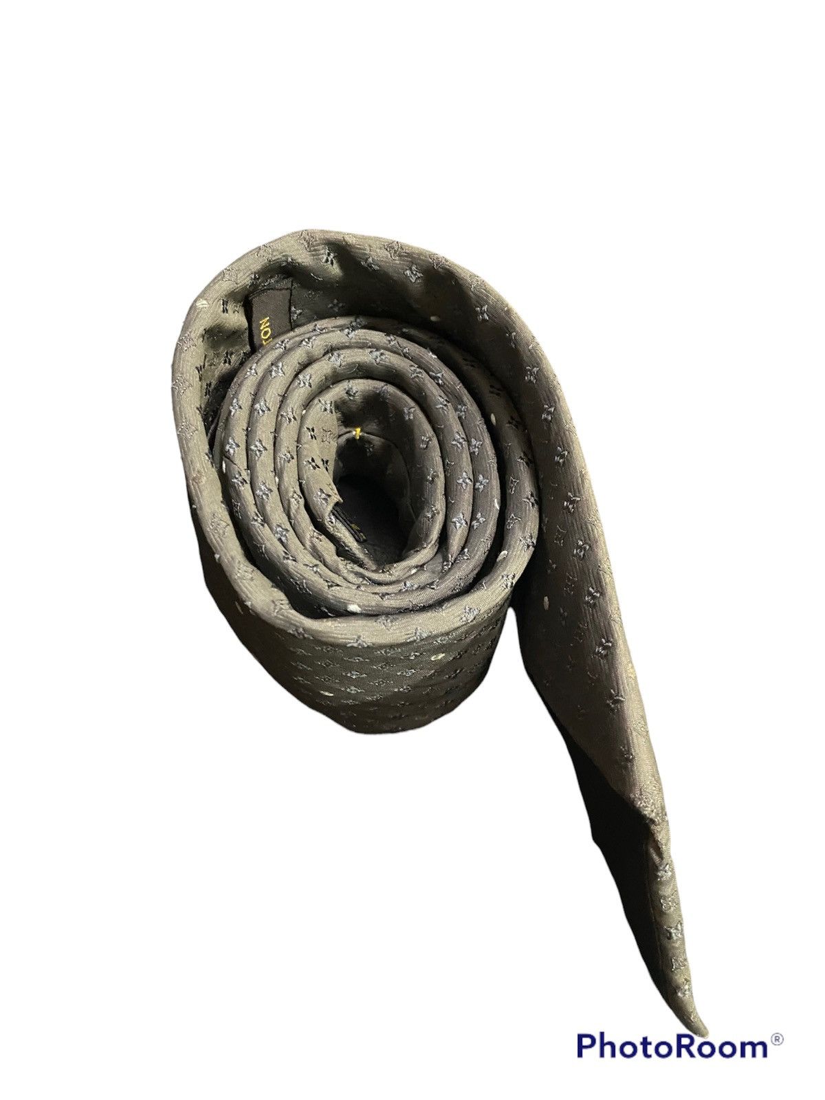 Louis Vuitton Louis Vuitton Monogram Grey Silk Logo Tie Size ONE SIZE - 2 Thumbnail