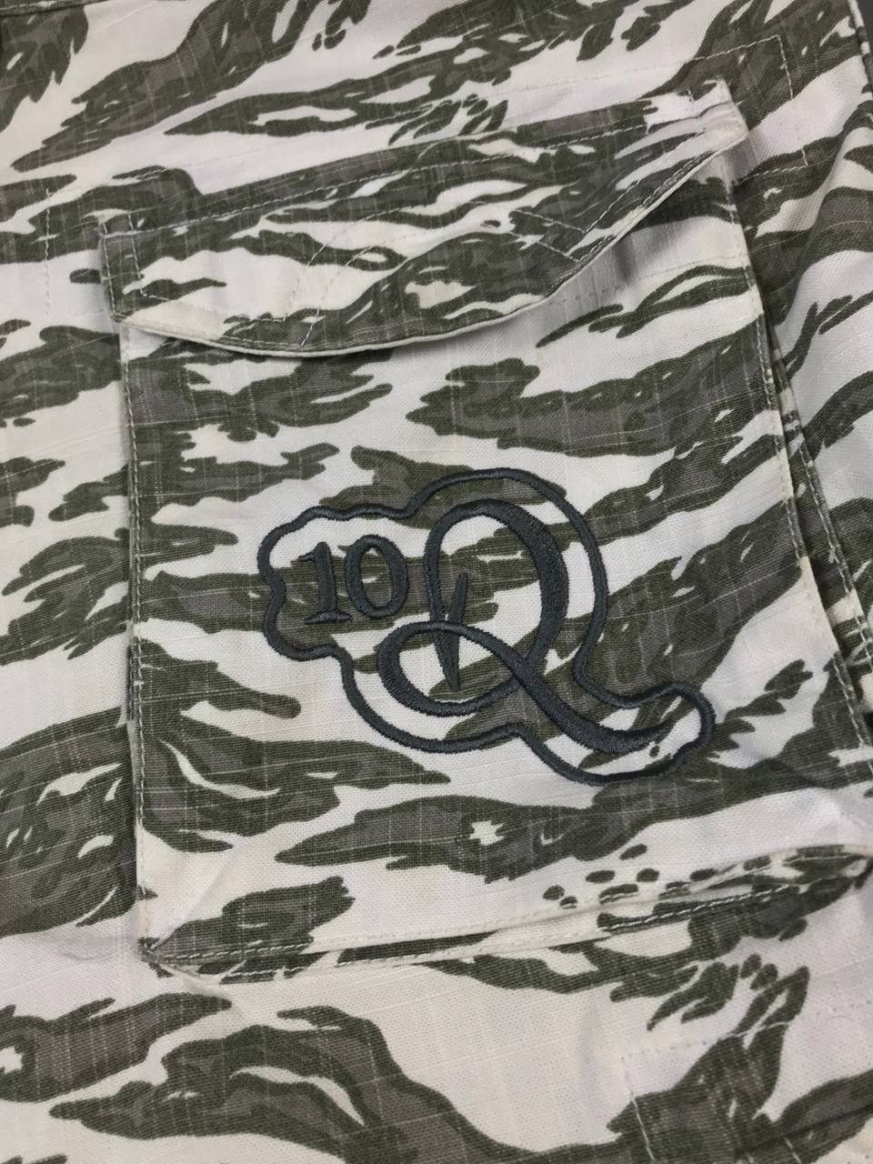 Vintage Nike swoosh streetwear vintage cargo vintage 10R shorts Size US 32 / EU 48 - 11 Thumbnail