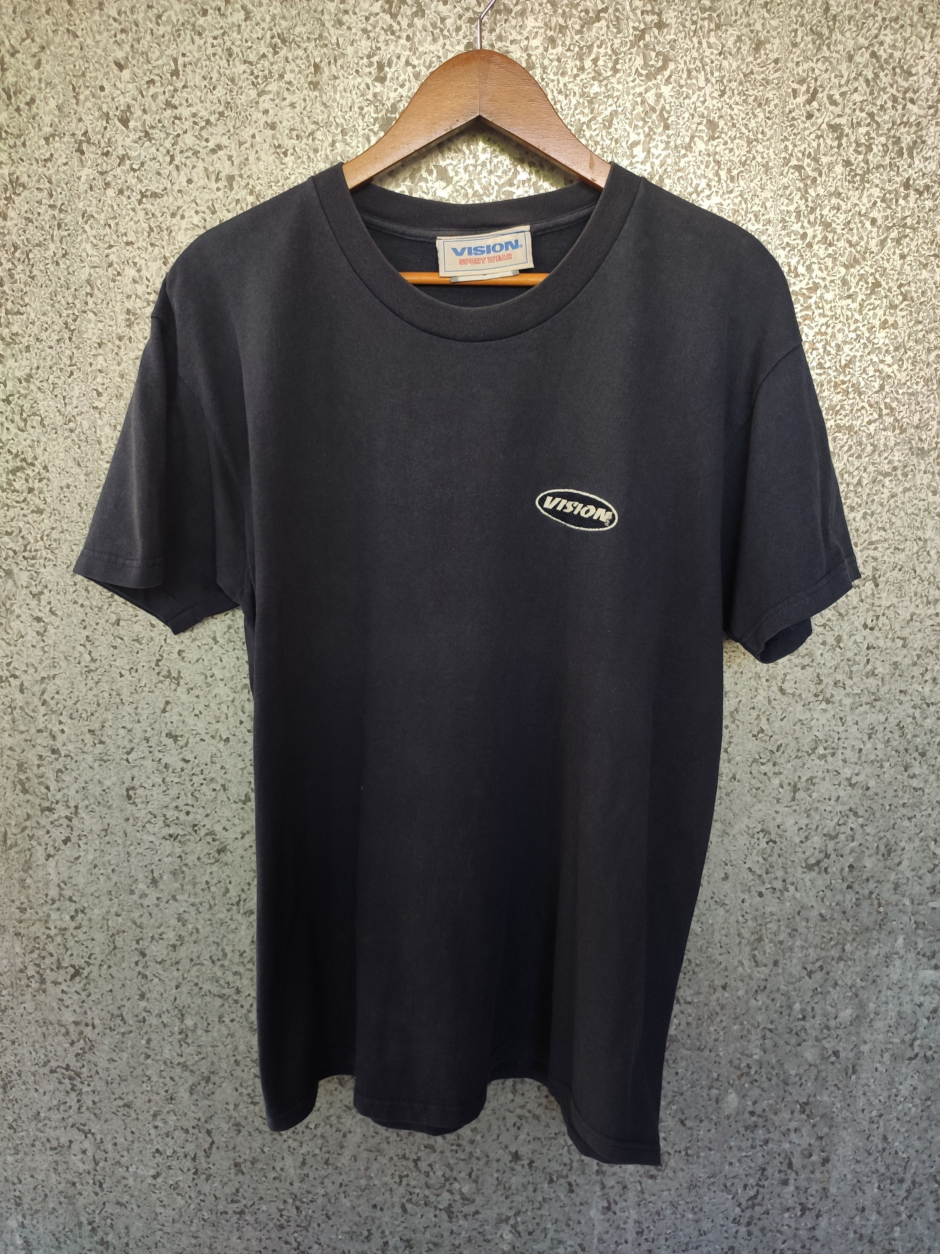 Vintage Vintage 90s Vintage Vision Street Wear t shirt Size US L / EU 52-54 / 3 - 1 Preview