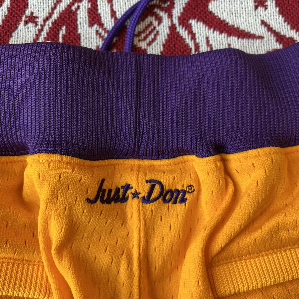 Just Don Los Angeles Lakers 1996-97 Home Shorts Gold Size XL