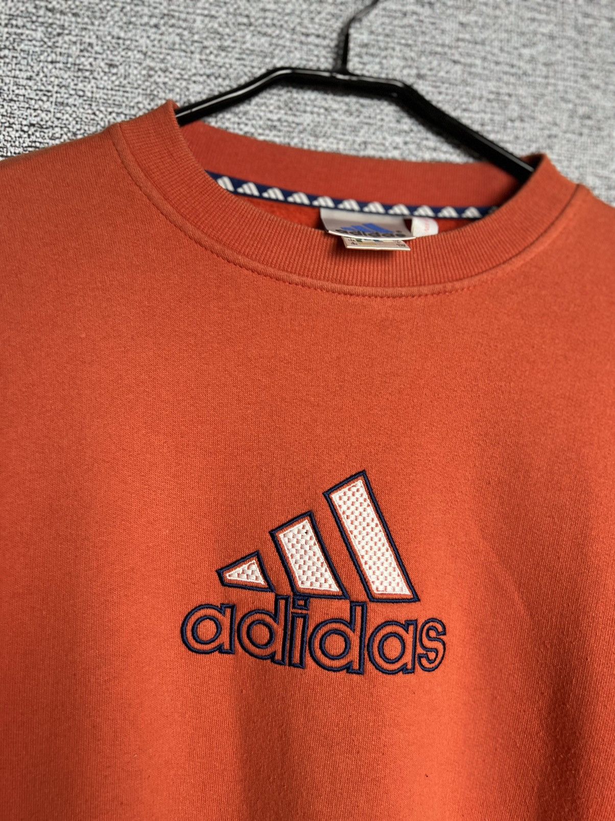 Adidas Adidas vintage sweatshirt 🔥 Size US S / EU 44-46 / 1 - 3 Thumbnail